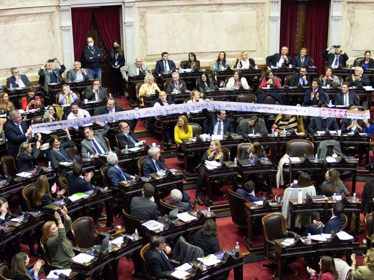 Fuerte tensión en el Congreso por el debate del Presupuesto 2027