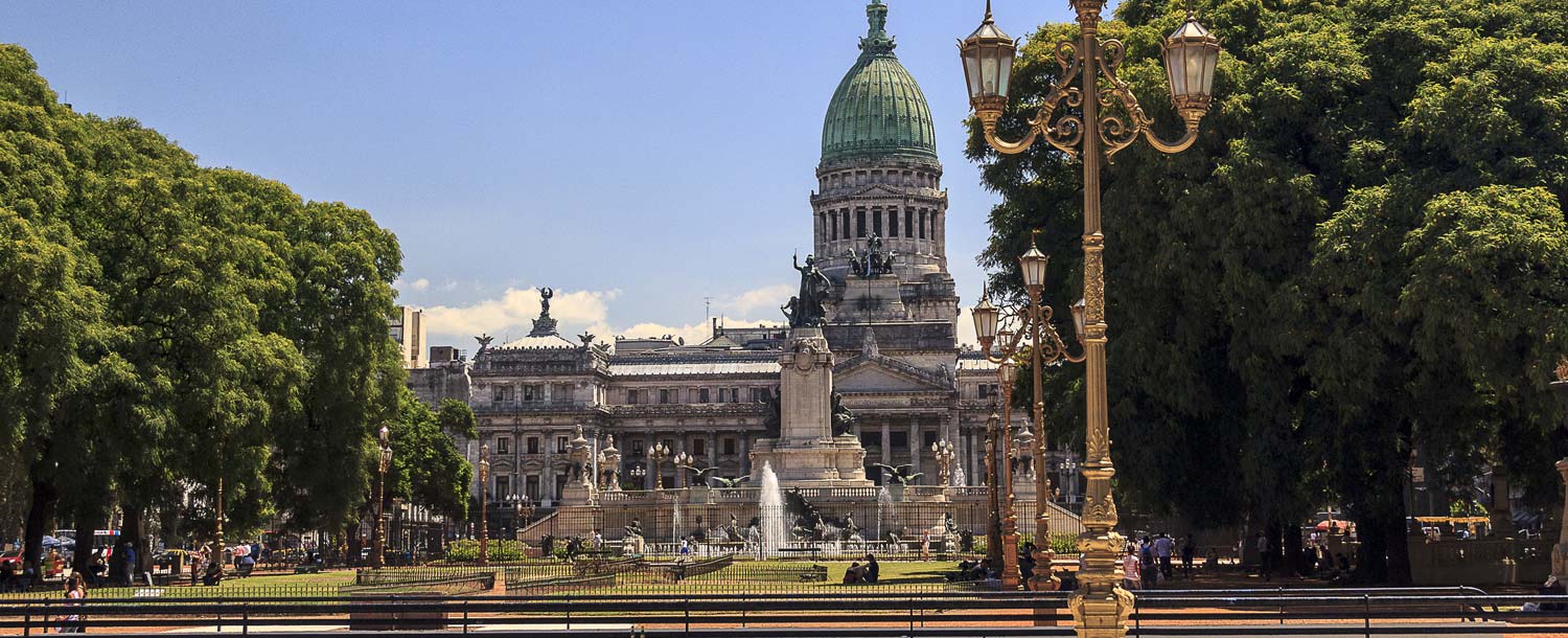 Arzal y Talleres se enfrentan en un partido intenso en la Primera B Metropolitana