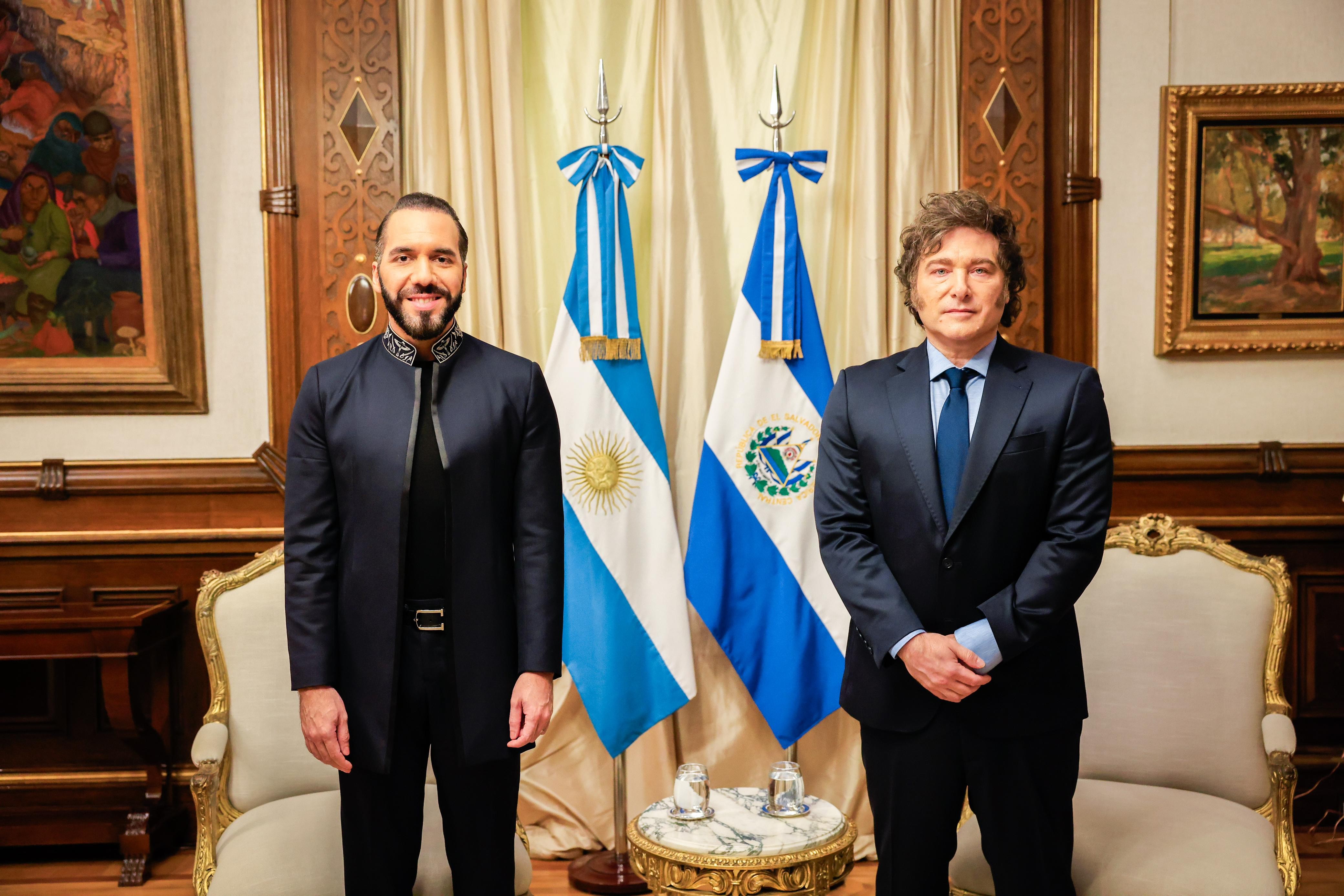 Ferraro denuncia adoctrinamiento en discurso de Milei