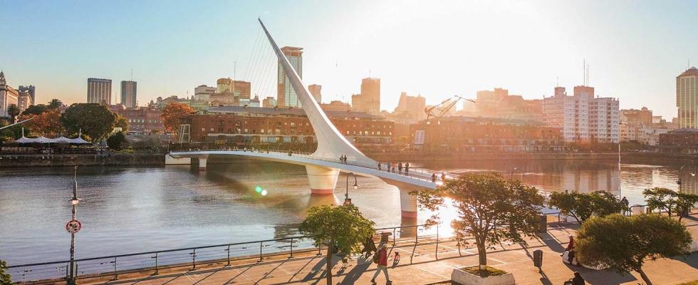 La soja internacional cae y supera los US$ 450 con expectativa de volatilidad