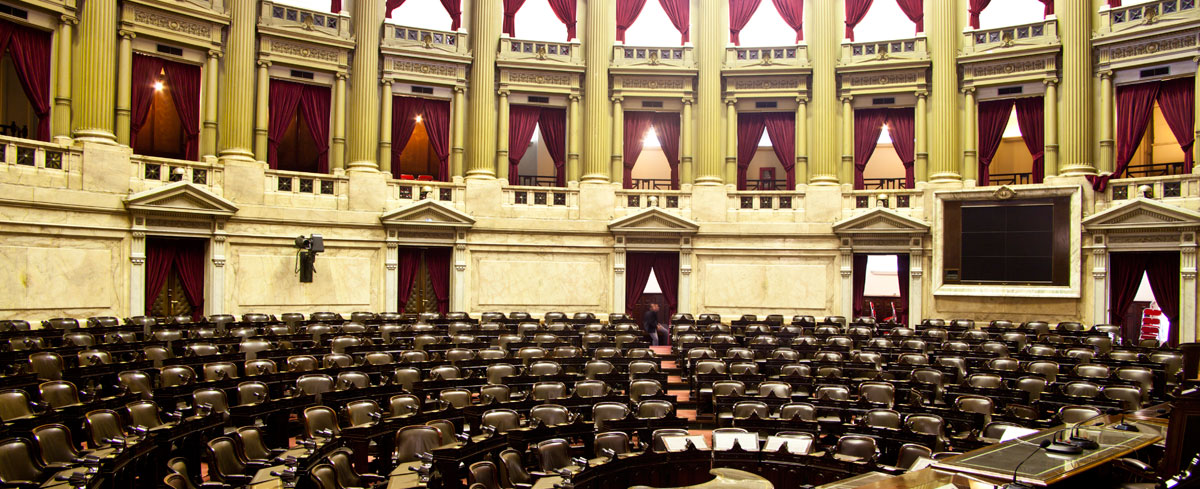 ó intervenir en las deudas familiares y afirmó que es un tema privado
