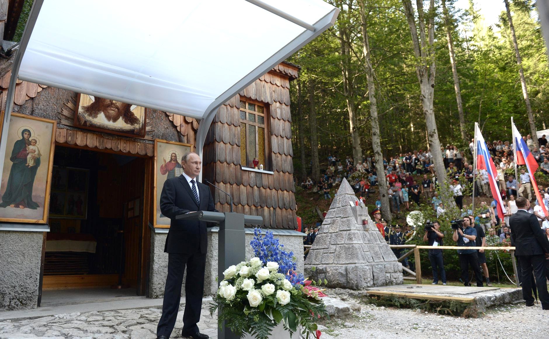 Putin ofrece paz con concesiones, pero no cederá territorios ucranianos