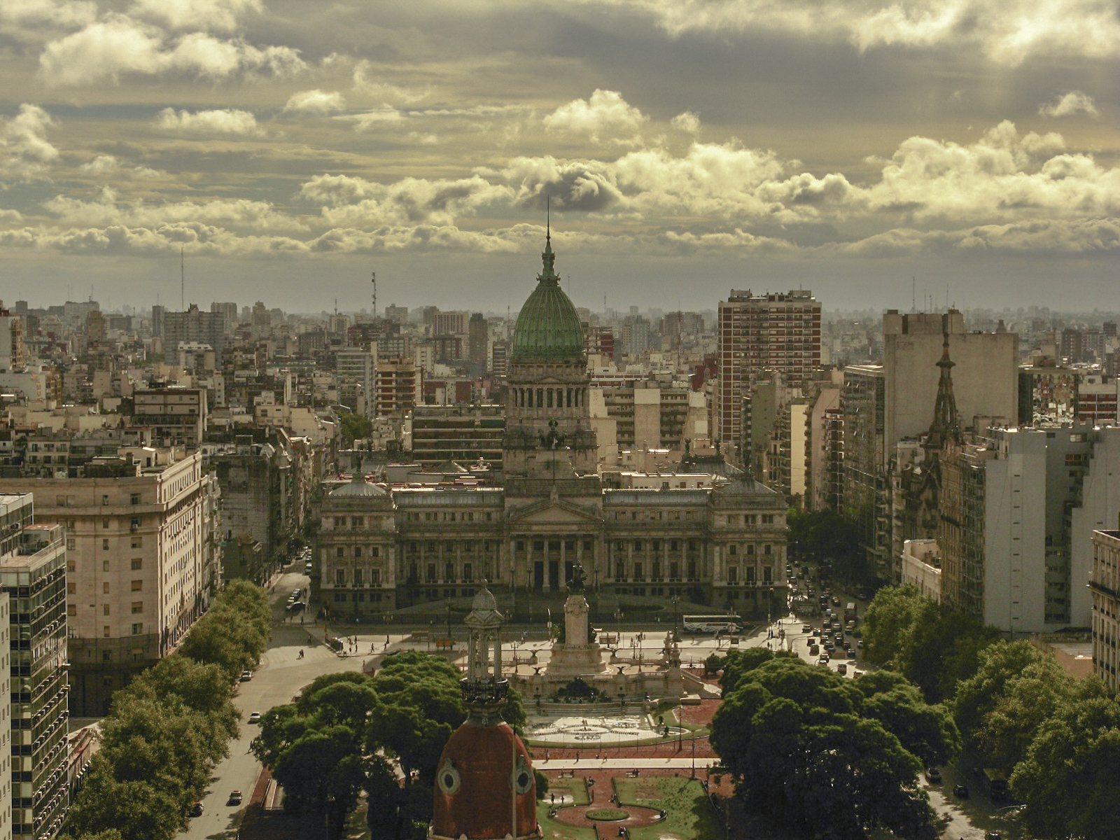 Tensión en el Congreso por el debate del presupuesto 2027