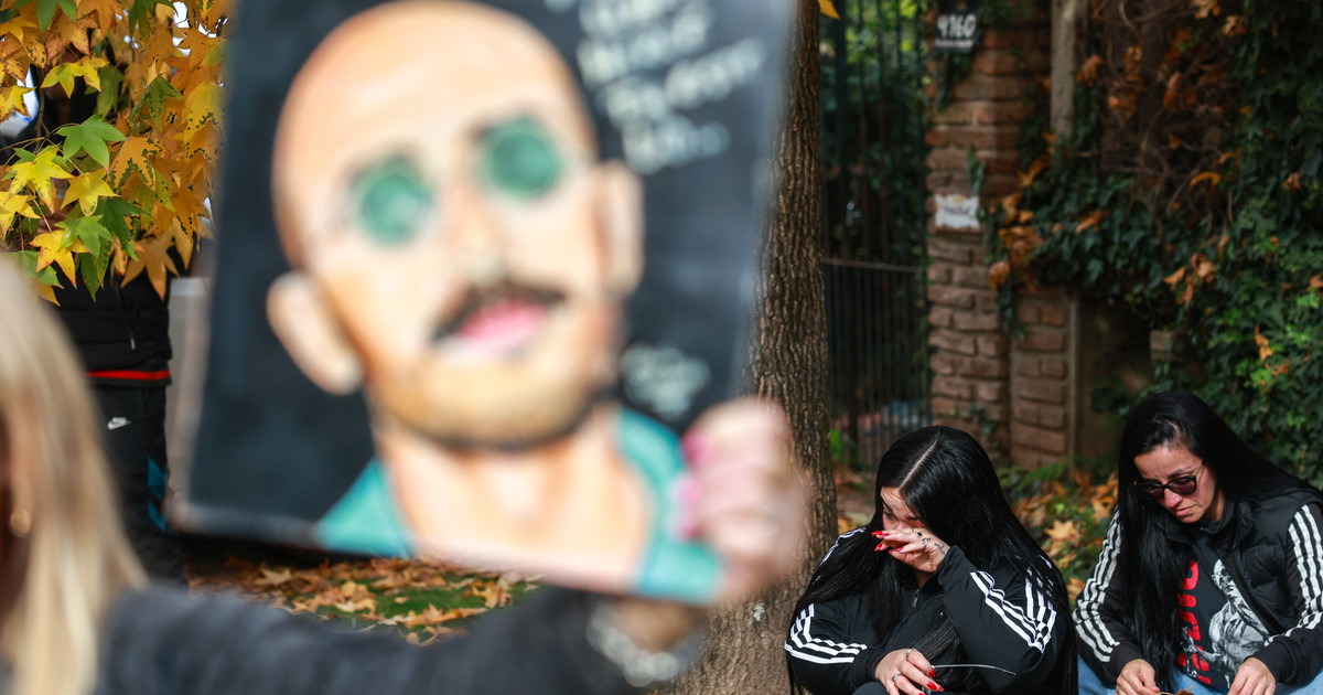 Dolor y gratitud: miles despiden al Indio Solari en Parque Leloir