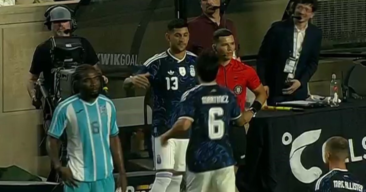 Cuti Romero volvió a jugar con la Selección tras 50 días de recuperación