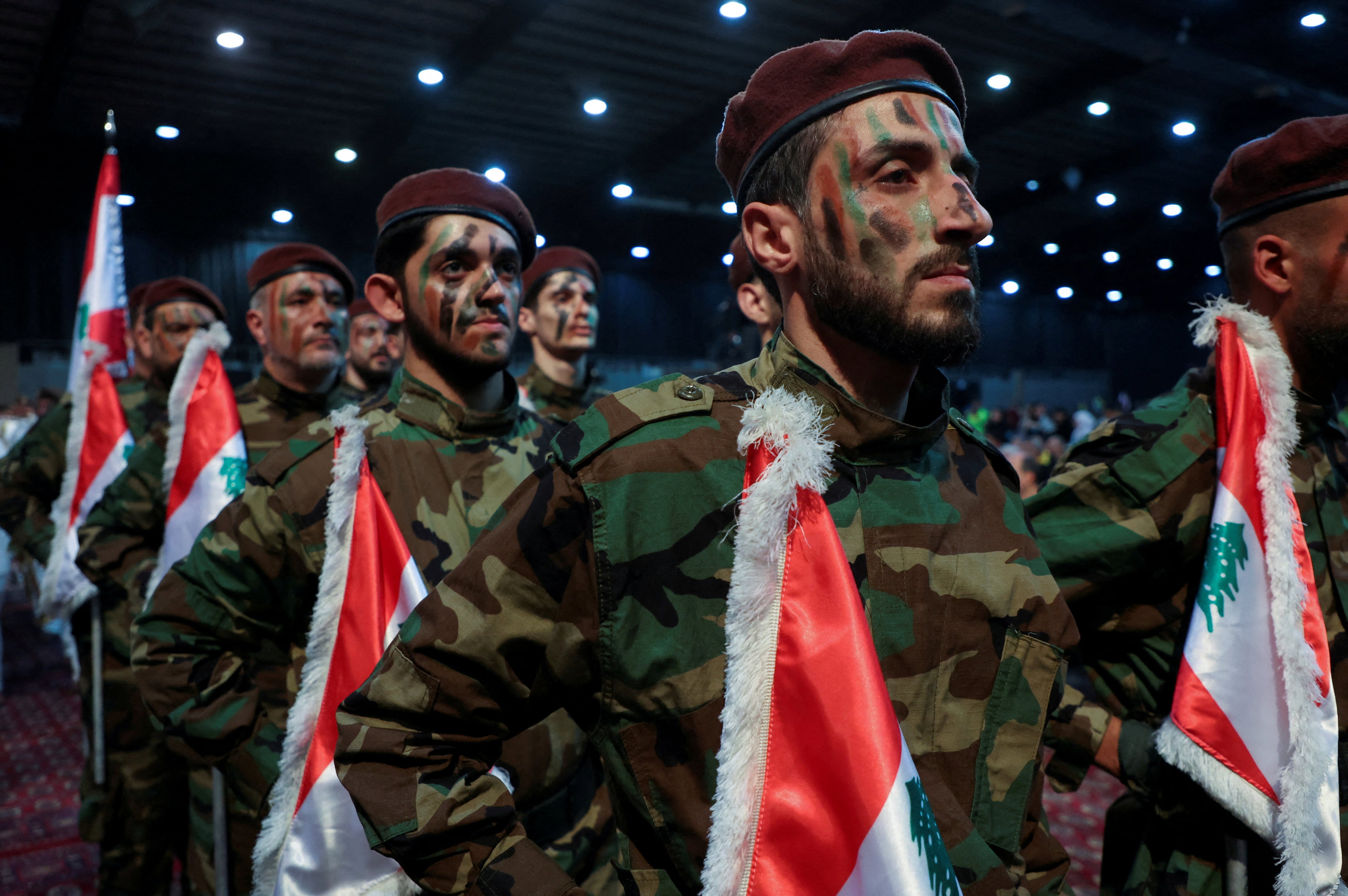 UE urge a Líbano a cumplir acuerdo con Israel y resistir a Hezbollah