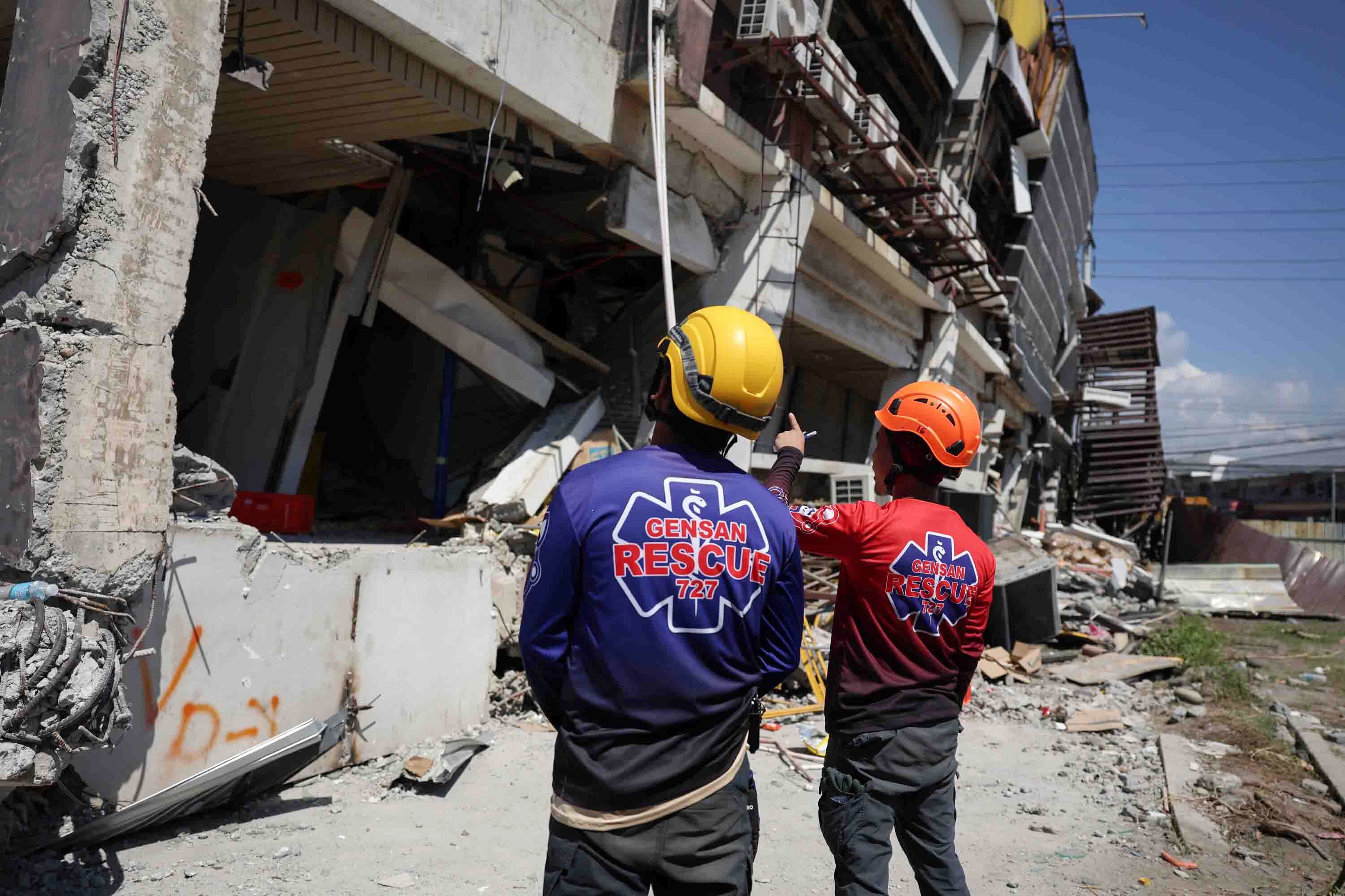 Terremoto en Filipinas deja 46 muertos y más de 32.000 desplazados