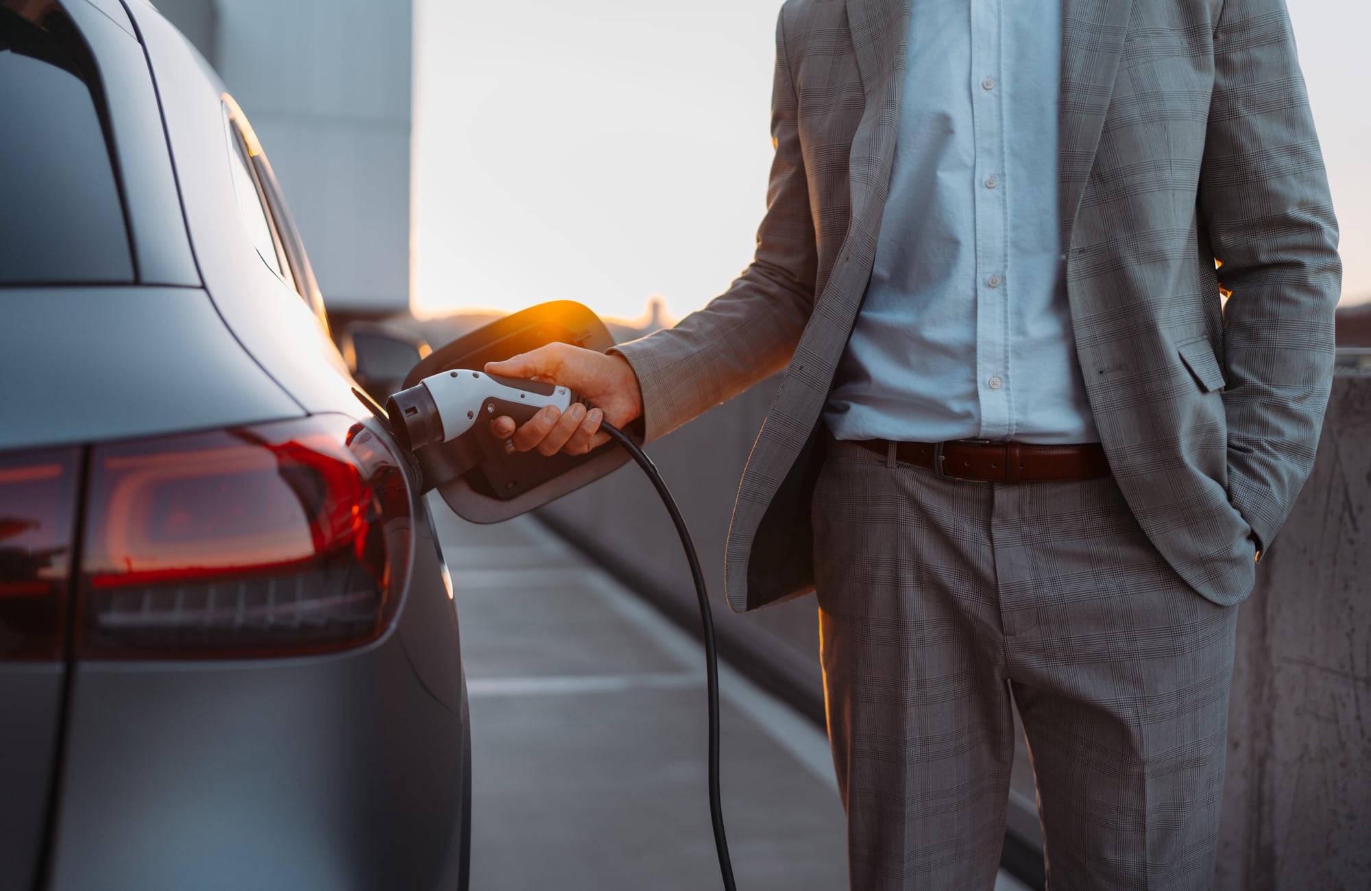 Cargar un auto eléctrico en Argentina: dónde y cuánto cuesta