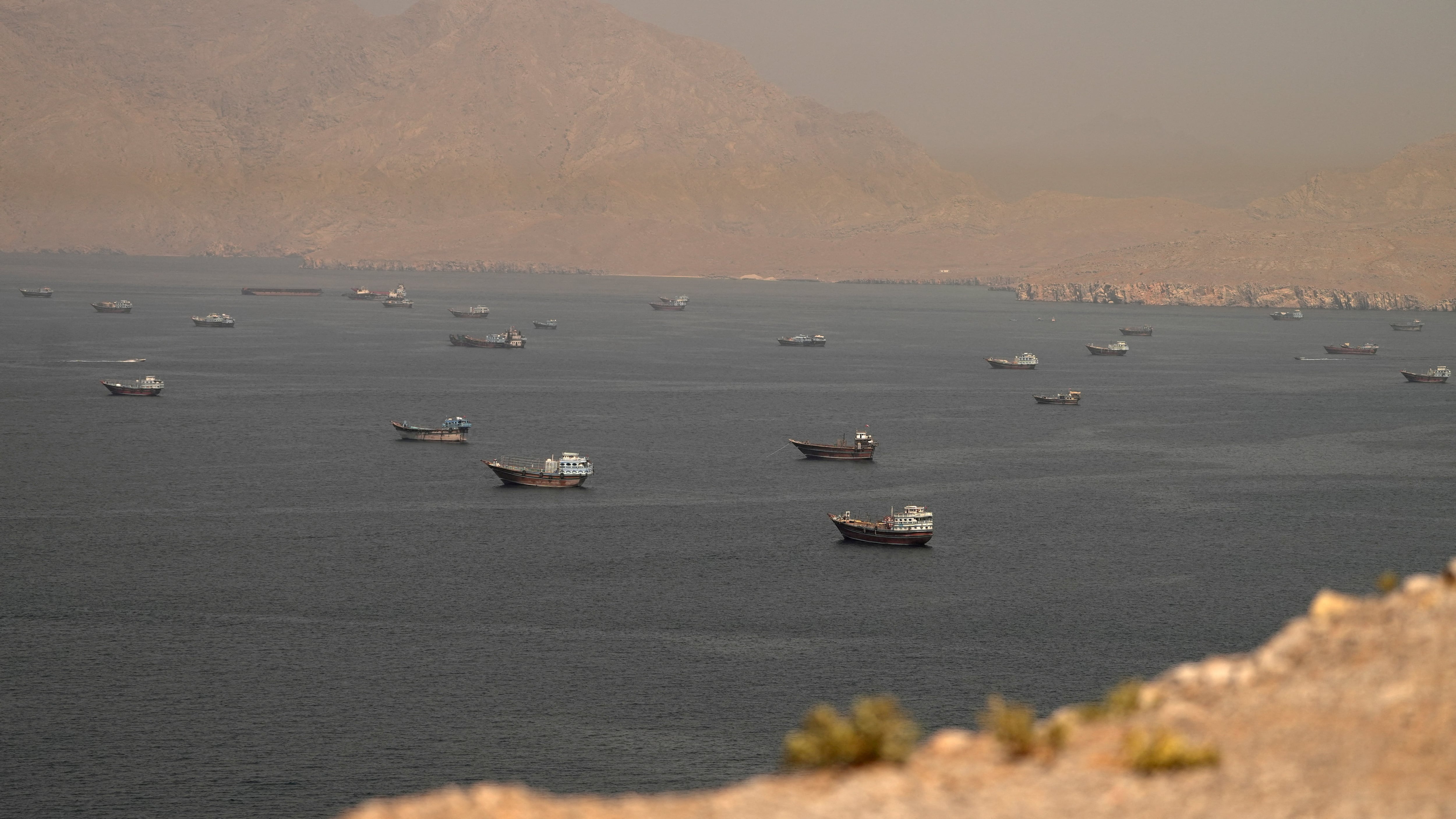 ONU suspende plan de evacuación en el estrecho de Ormuz tras ataque iraní