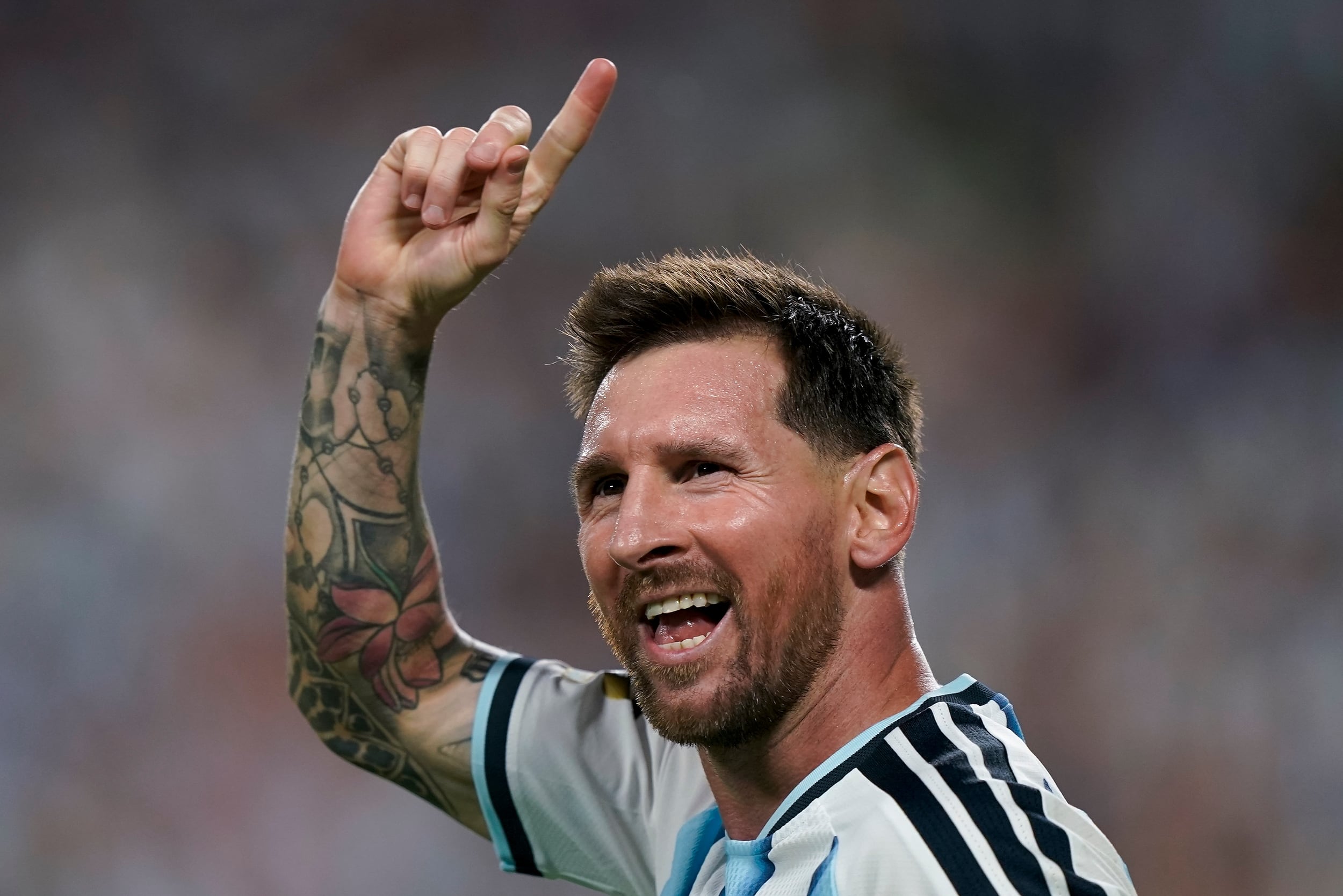 Selección impacta la TV: Canales reajustan grilla por rating