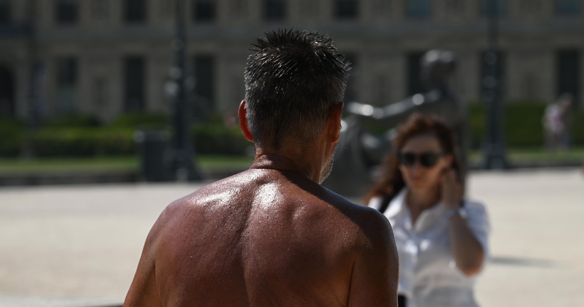 Francia: ola de calor récord causa crisis sanitaria y 55 muertes