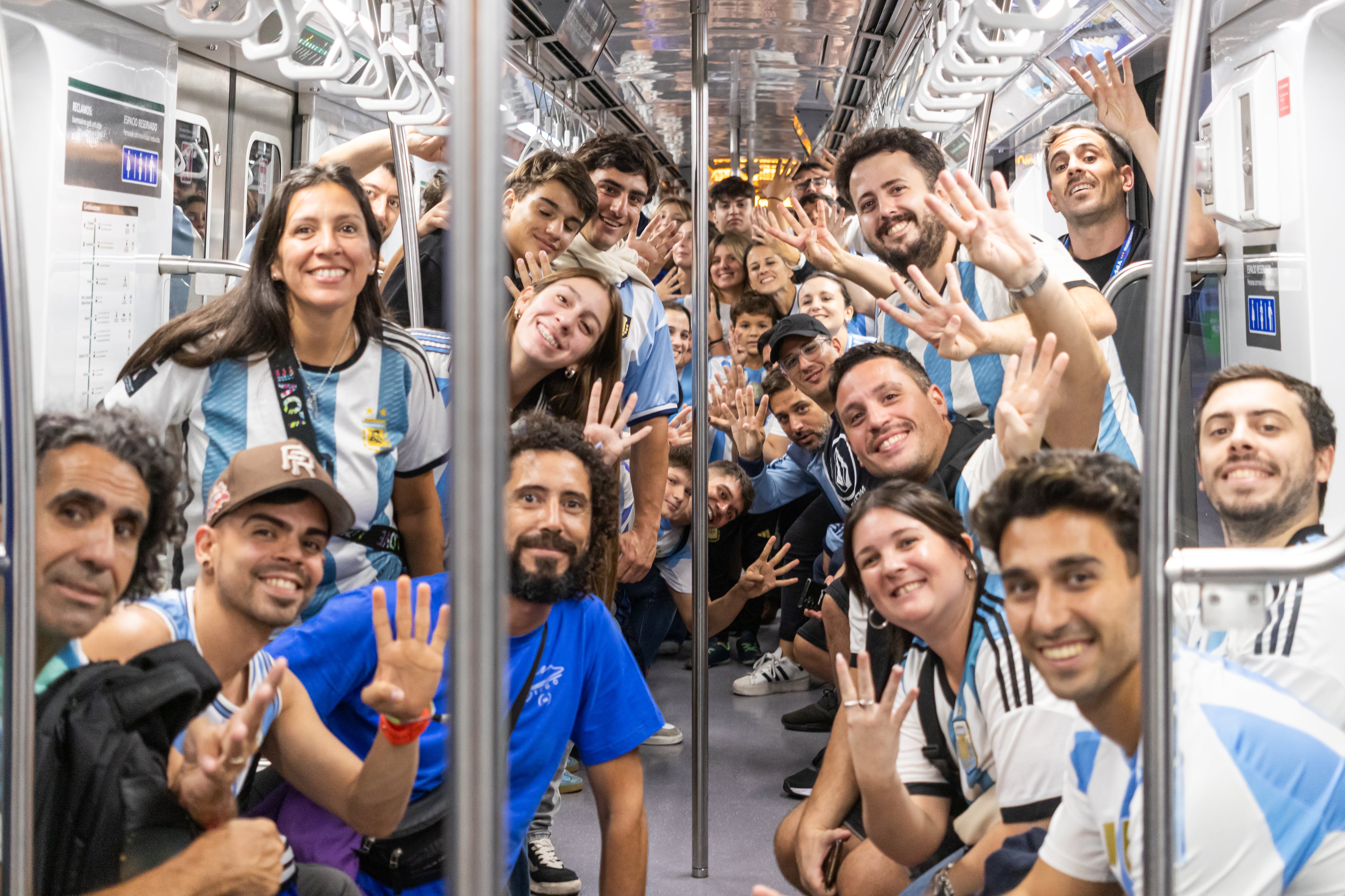 Subte D extenderá horario por partido de Argentina el sábado