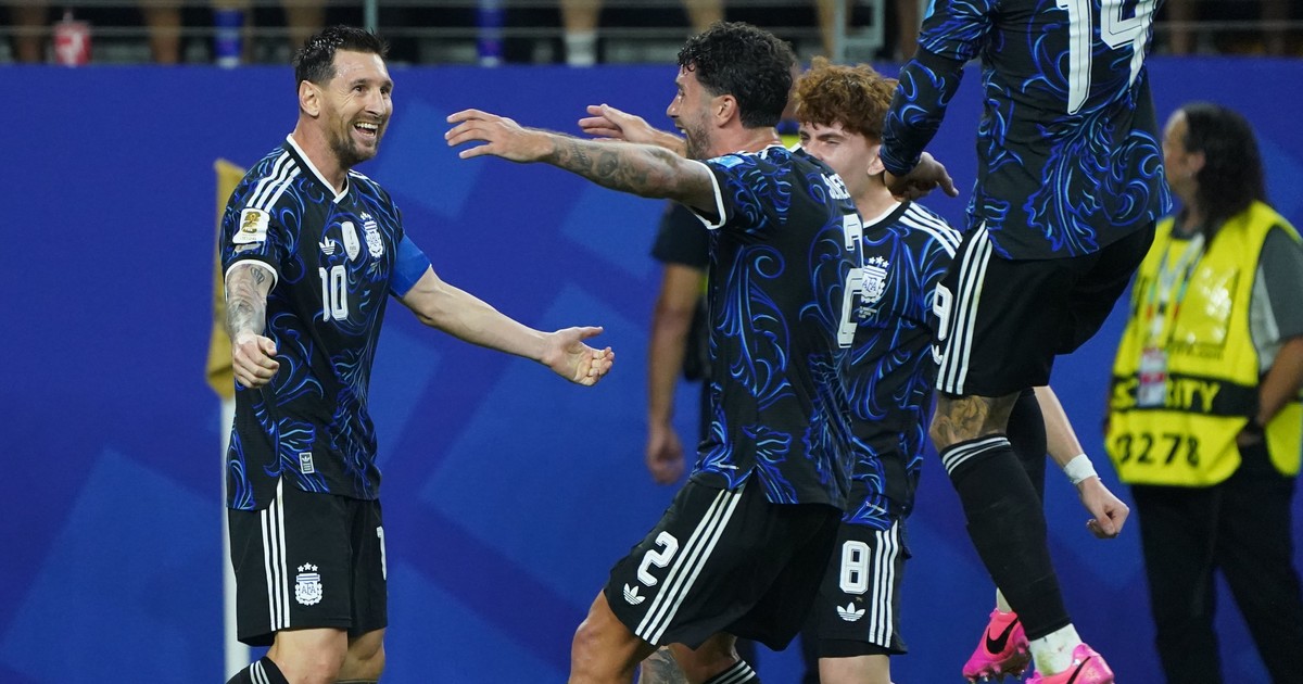 Argentina: fase perfecta, Scaloni rota y Messi anota