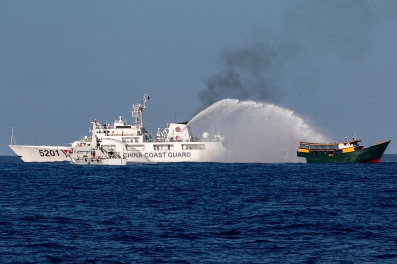 Filipinas tacha de hipócrita el rechazo chino a su soberanía en Mar del Este
