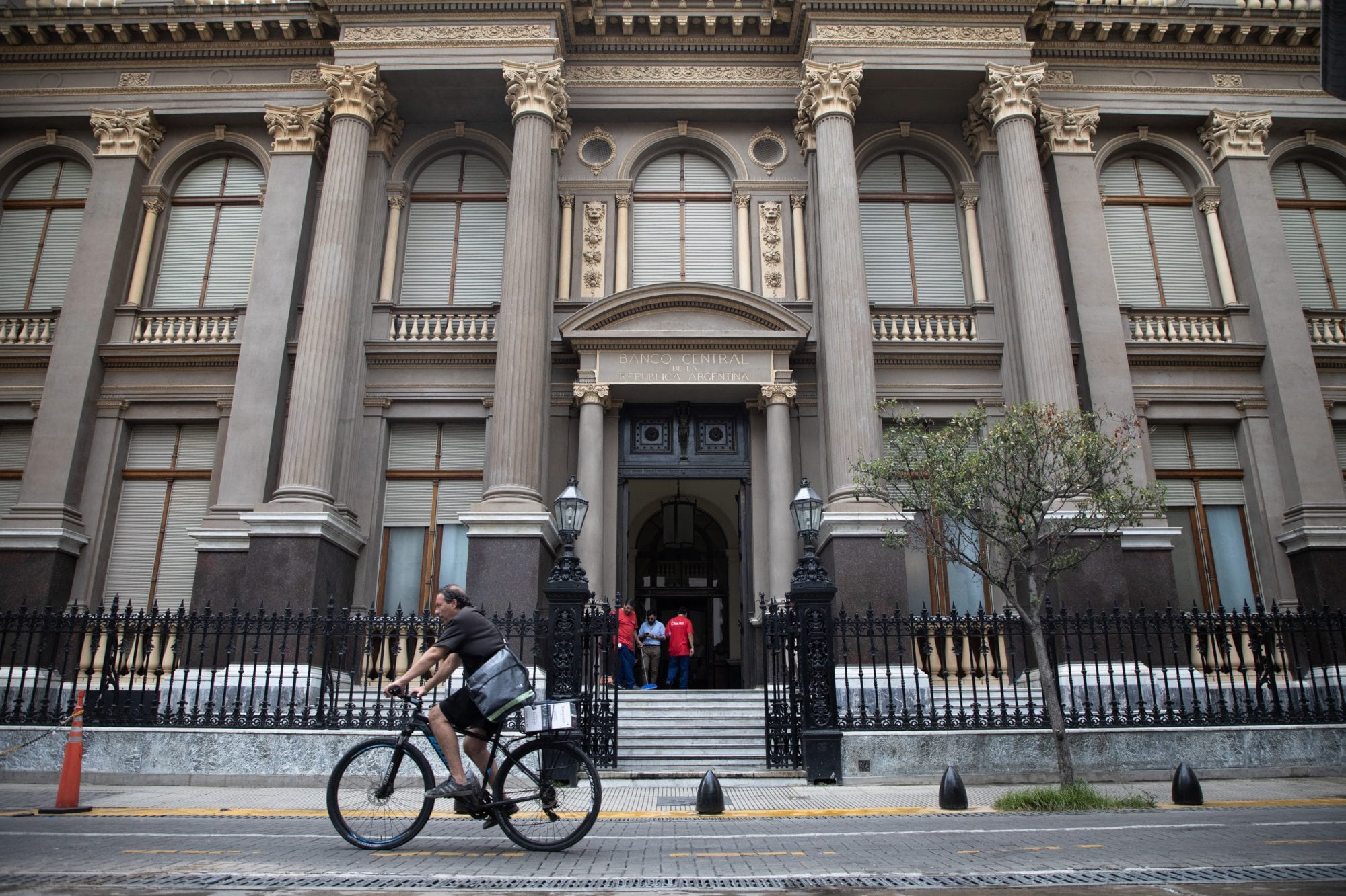 Empresas giraron US$2600 M en dividendos al exterior, un nuevo récord