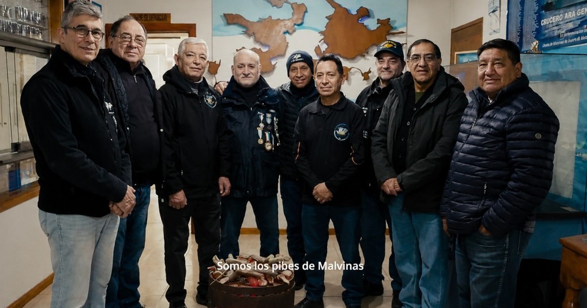 Río Grande: Veteranos de Malvinas piden camiseta de la Selección para su museo
