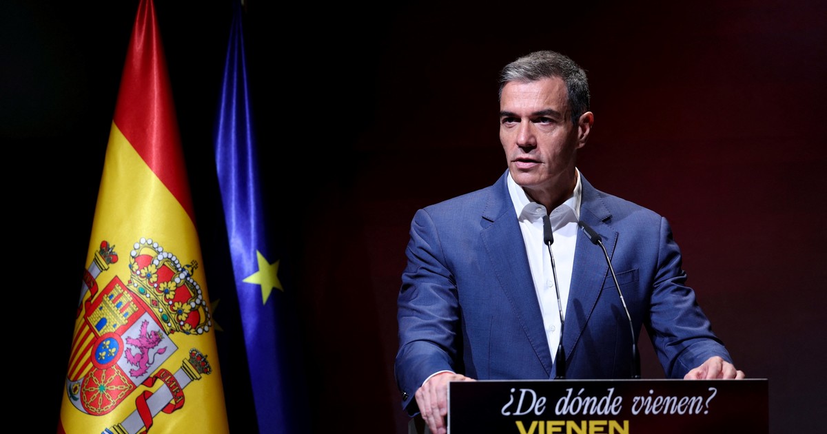 España: Concluyó plan de regularización con más de un millón de solicitudes