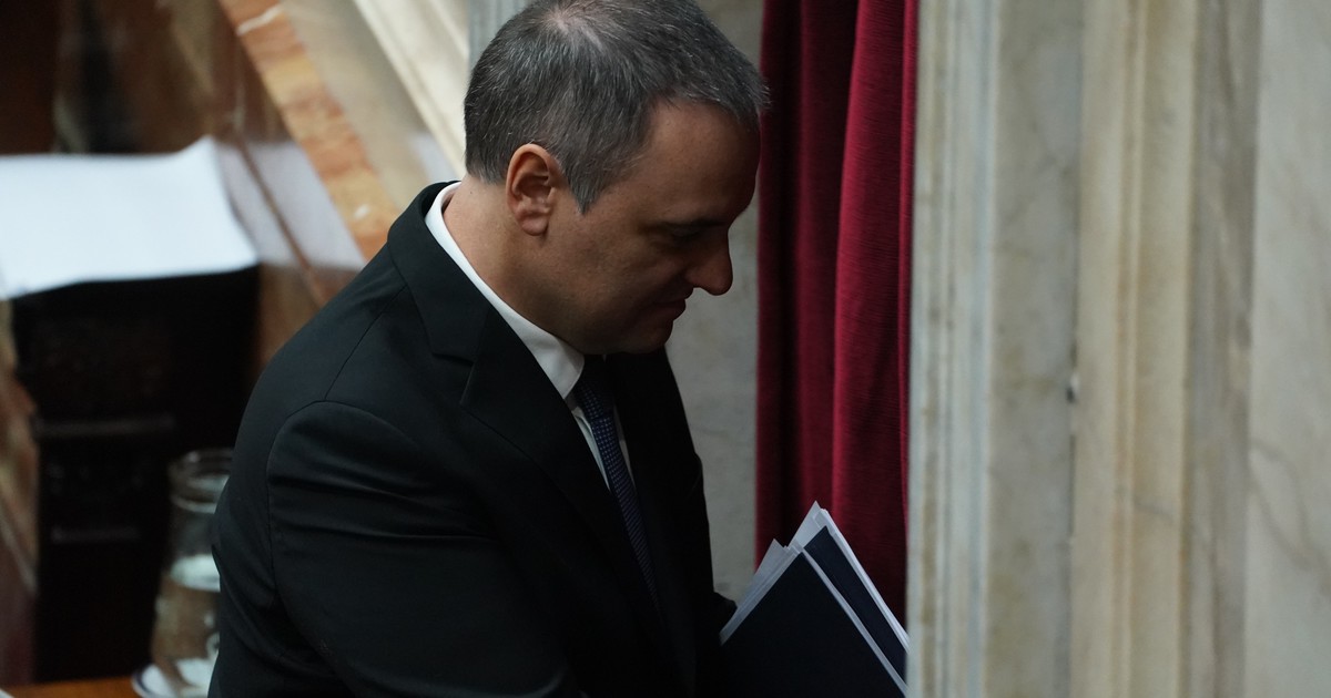 Gobierno descarta auditoría interna por gastos de Adorni, lo investiga la Justicia