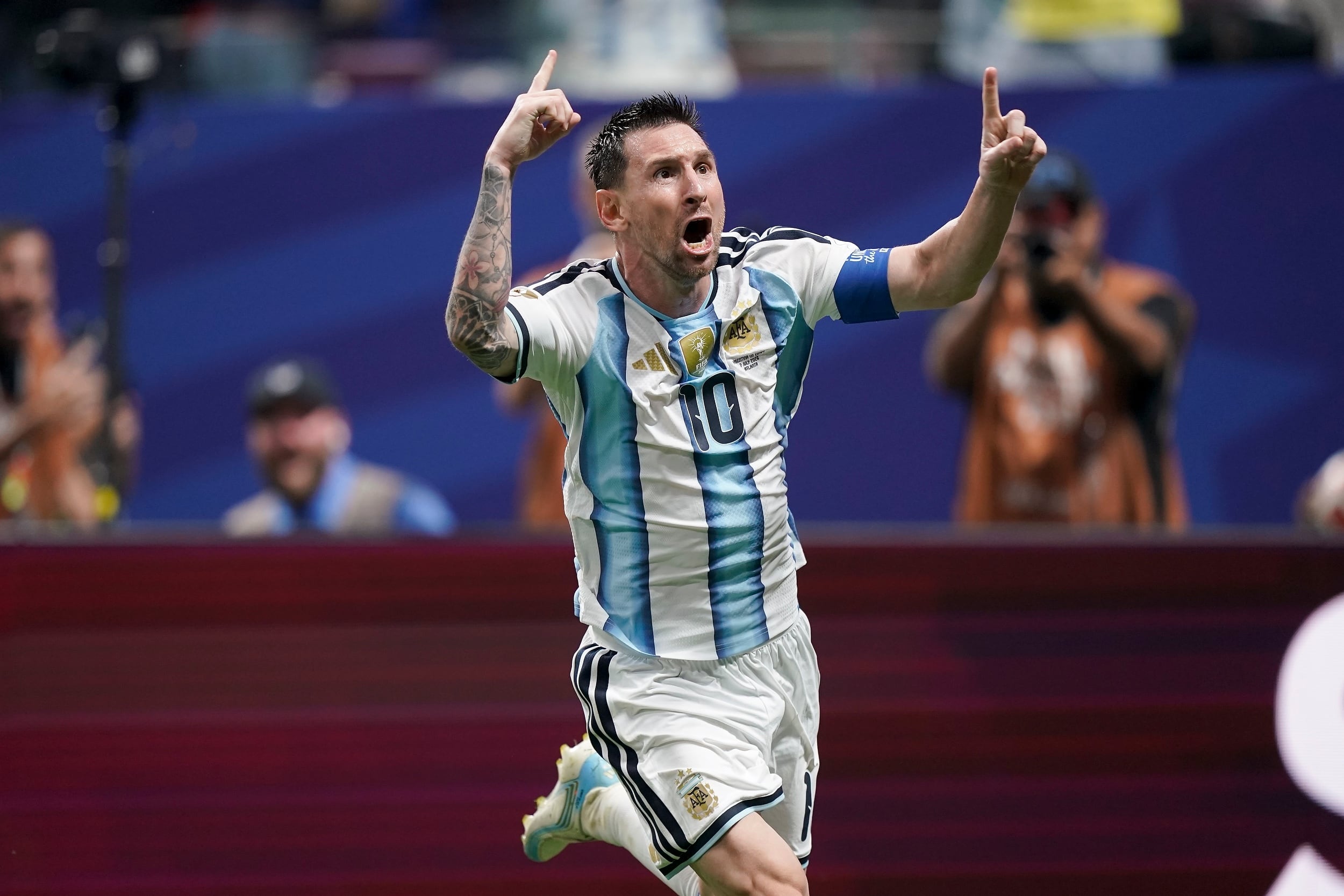 Messi afirma que sigue activo y refuerza su impacto económico en el fútbol