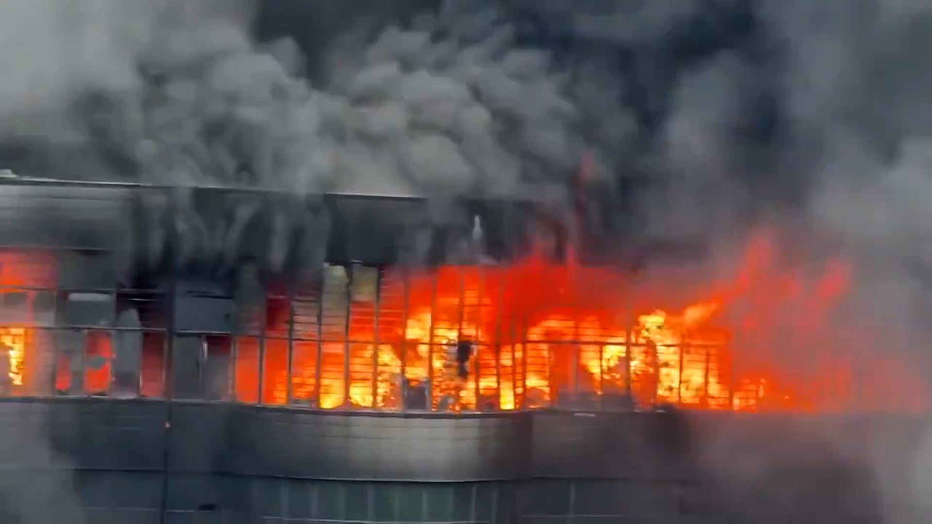 Incendio en fábrica china mata a 28 personas