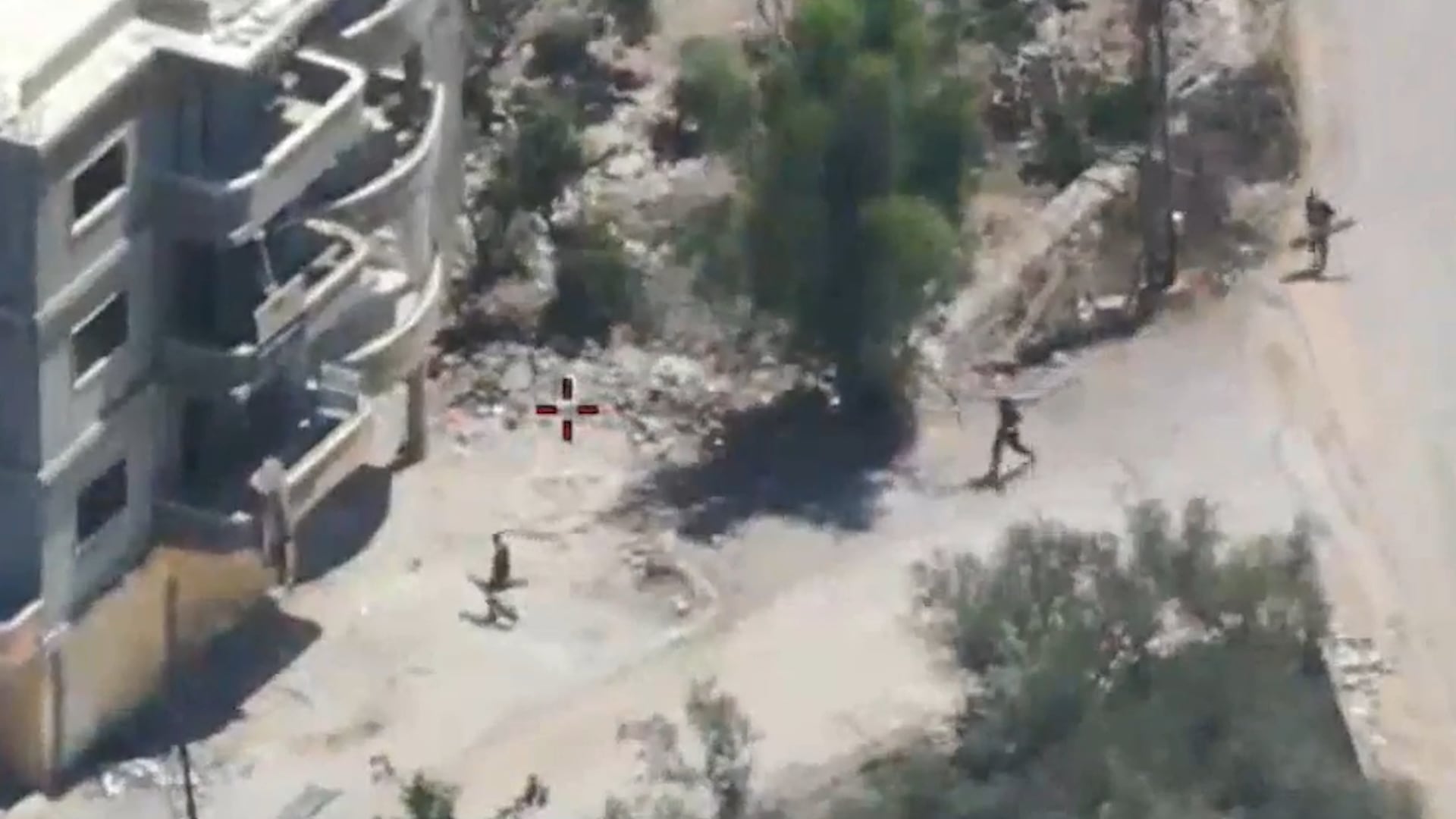 Israel bombardea objetivo del Hezbollah en el sur del Líbano