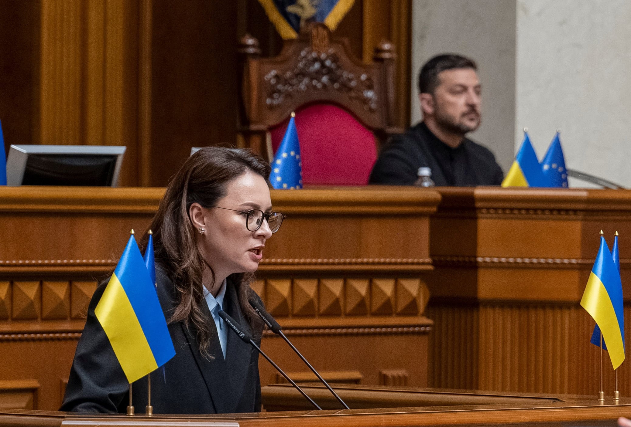 Zelensky reforma su Gobierno con cambios en política exterior.