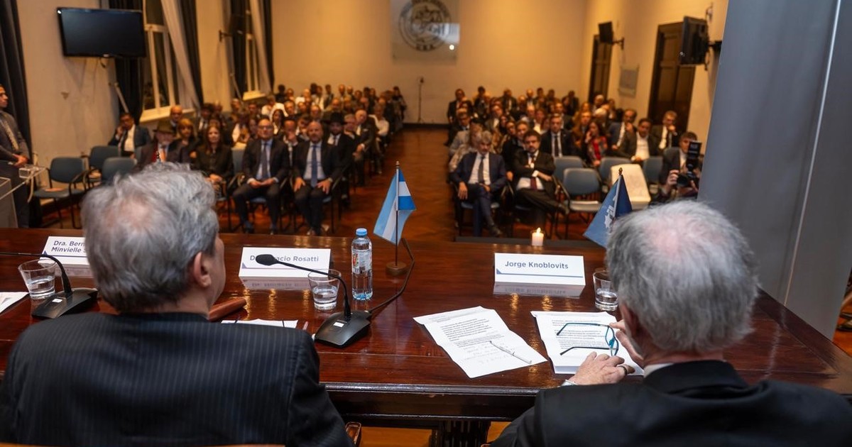 Horacio Rosatti destaca la importancia de la tolerancia en las democracias.