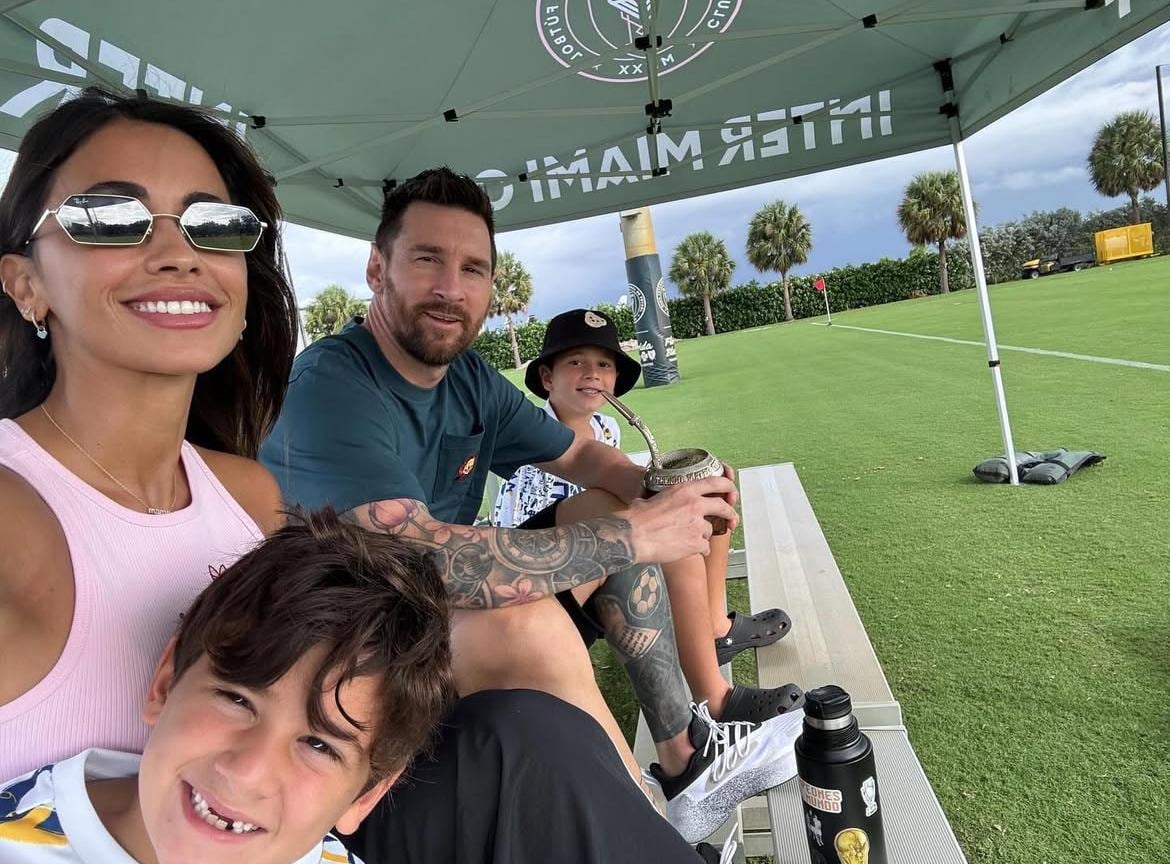 Messi regresa a su hogar en Buenos Aires después de cada partido
