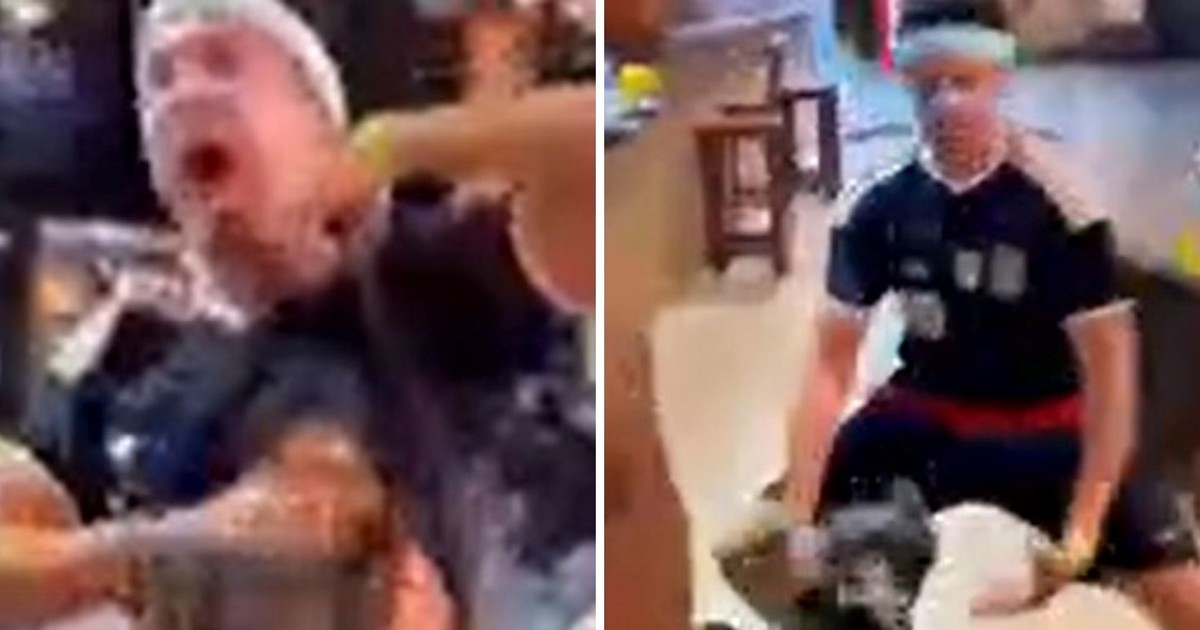 Un argentino es denunciado por racismo en Brasil por gestos de mono en un bar.
