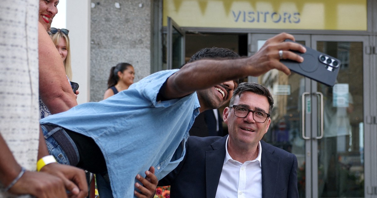 Andy Burnham asume la jefatura del gobierno británico después de Keir Starmer