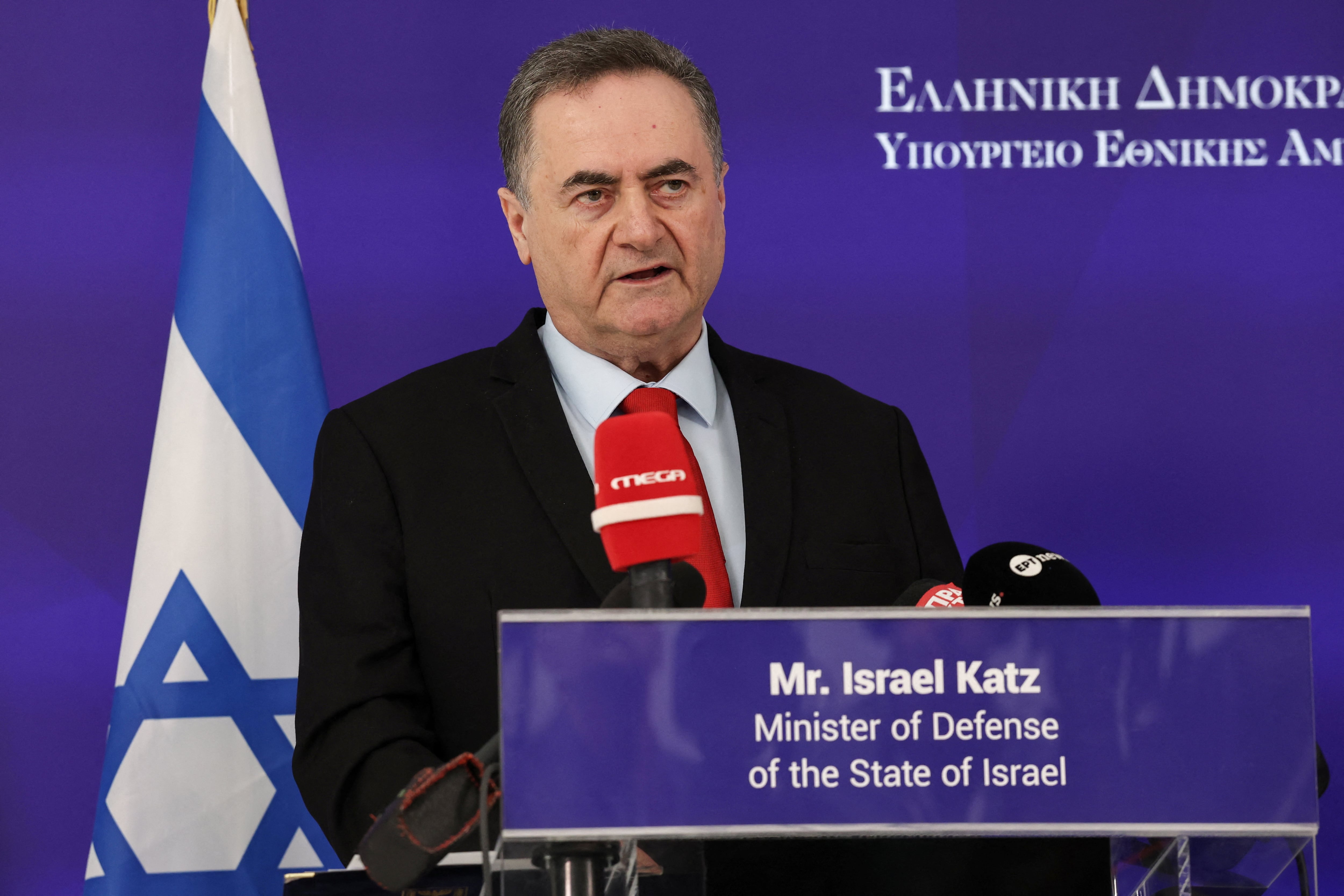 Israel se prepara para repeler un ataque iraní

Israel Katz advierte que responderá con fu