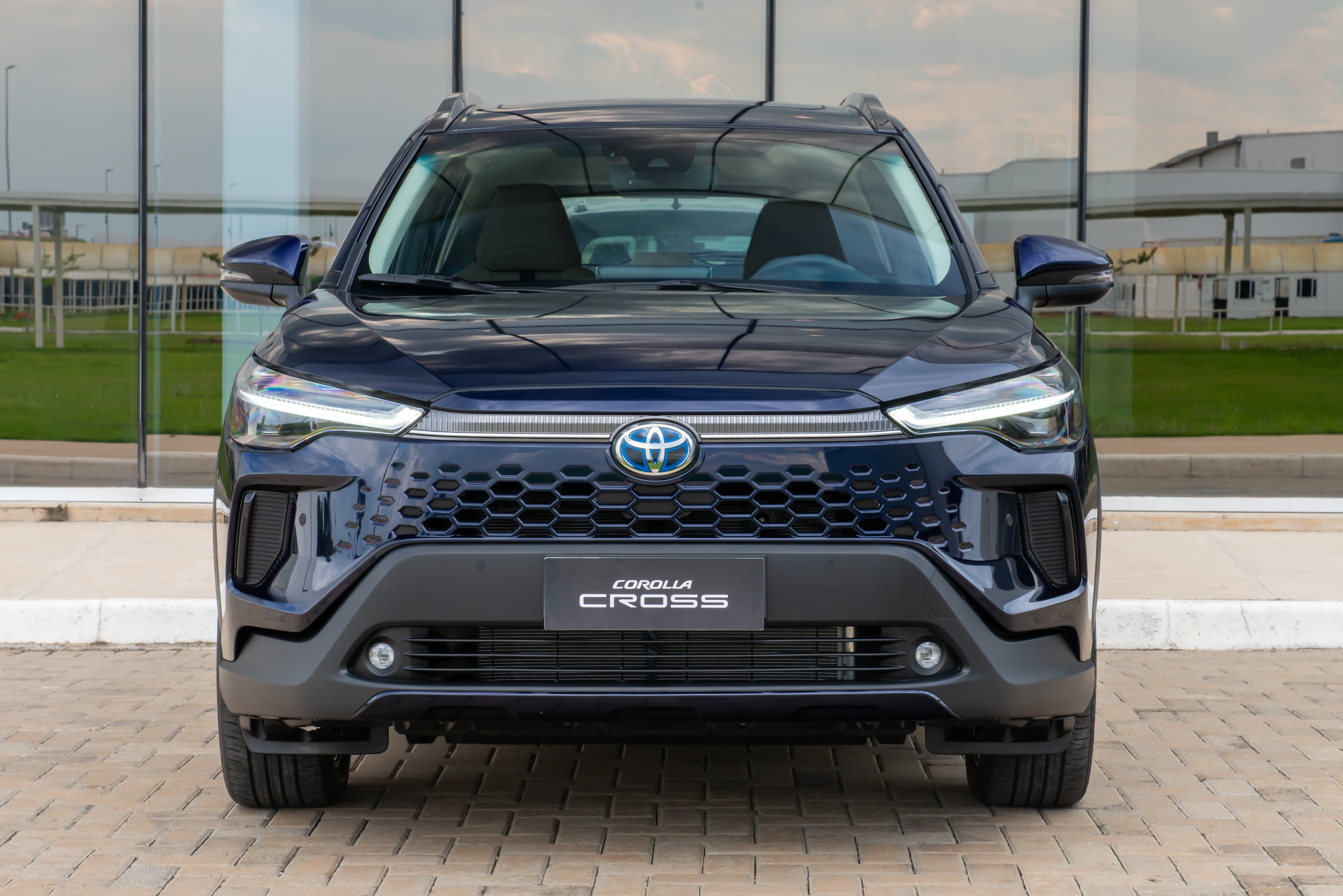 Toyota mantiene precio fijo del Corolla Cross a pesar de caída en ventas