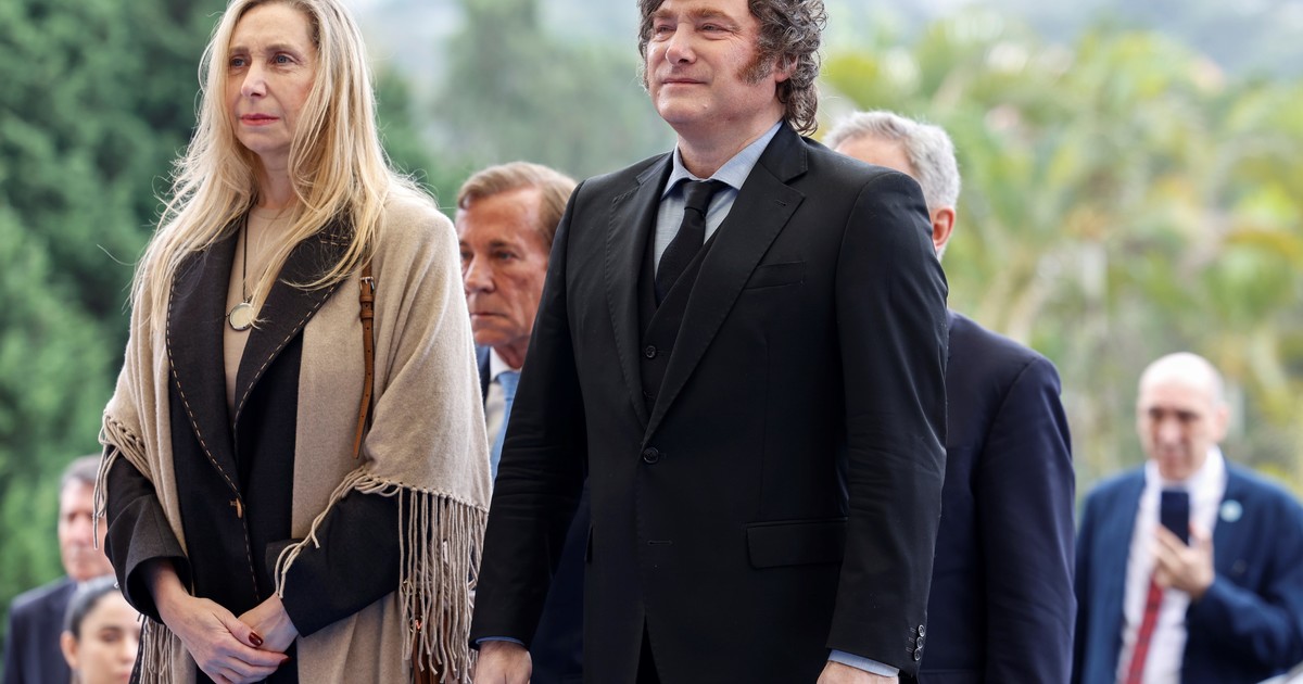 Milei y Caputo: Presión oficialista sobre la actividad y el consumo.