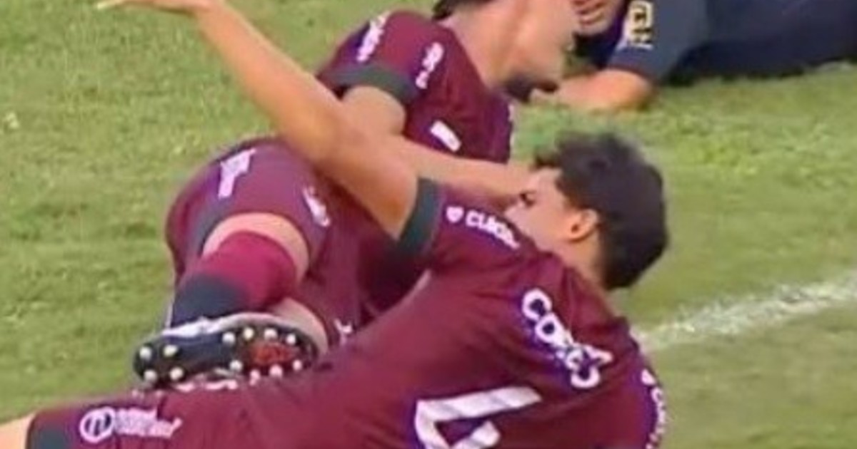 Abejas interrumpen final de fútbol en Brasil