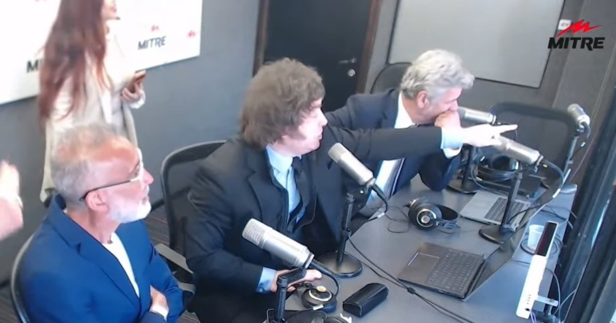 Milei apuntó contra De Mendiguren y lo acusó de "arruinar al país" en vivo