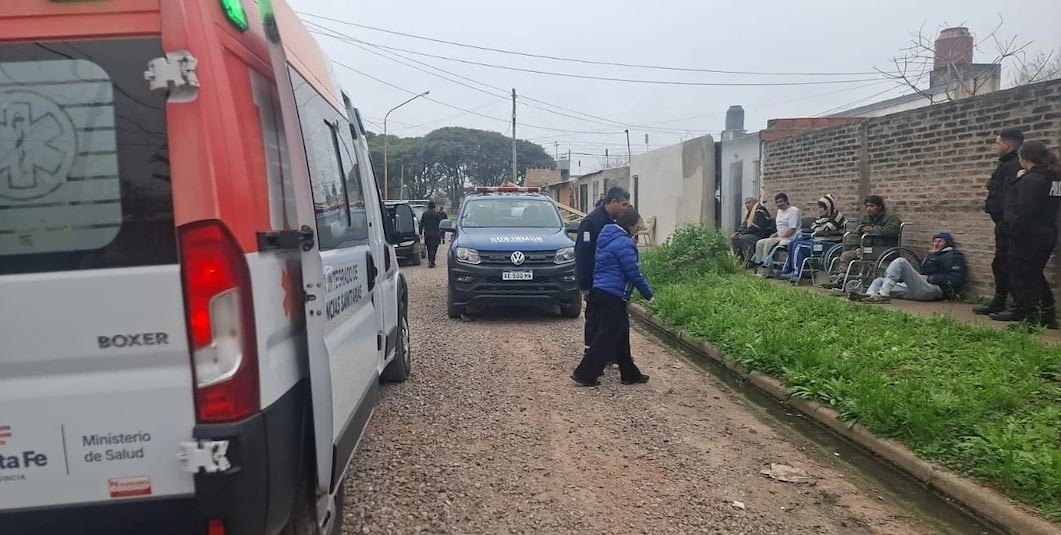 Un jubilado inicia incendio en geriátrico clandestino por falta de comida.