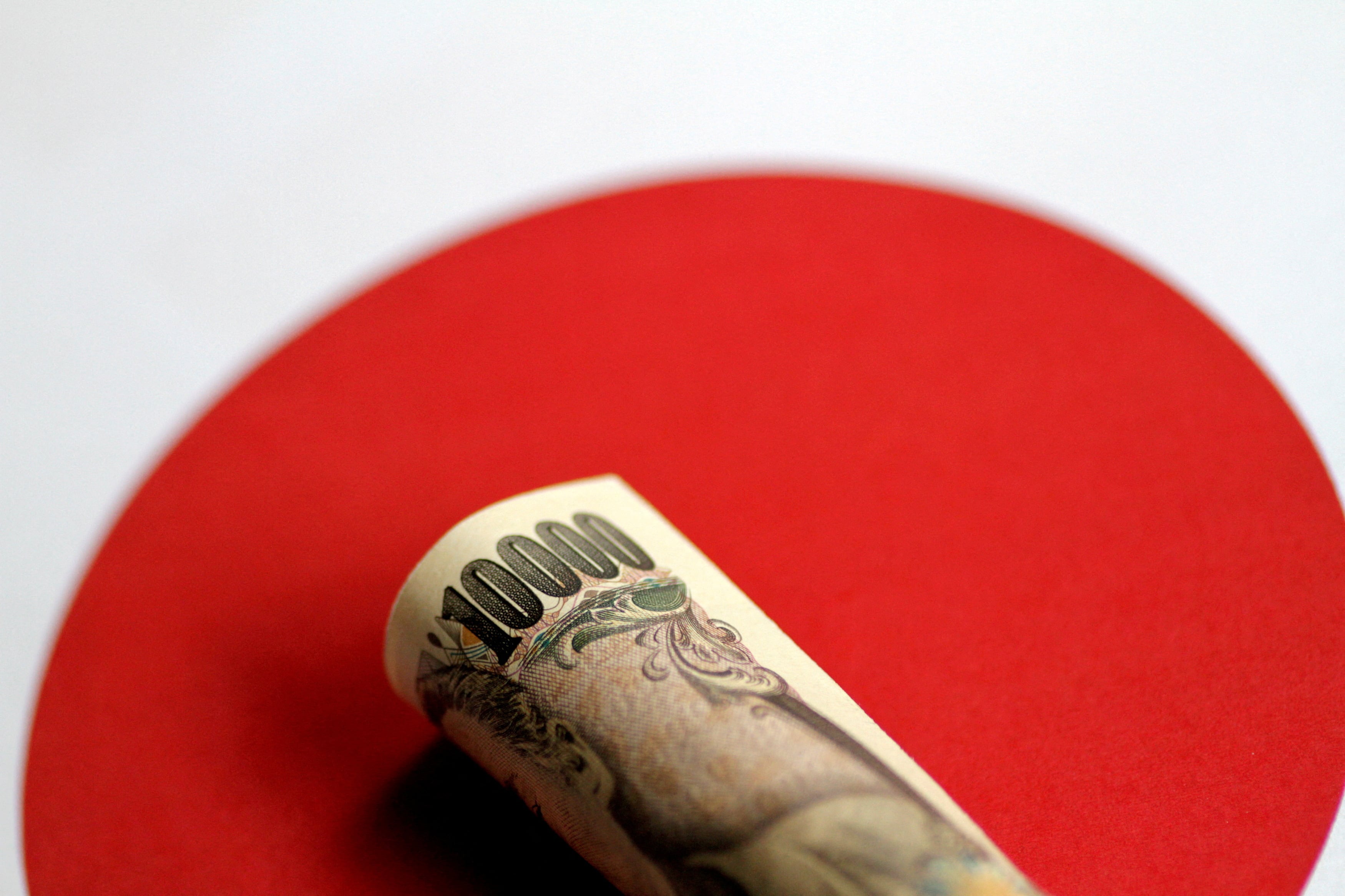 EE.UU. y Japón intervienen para estabilizar el yen