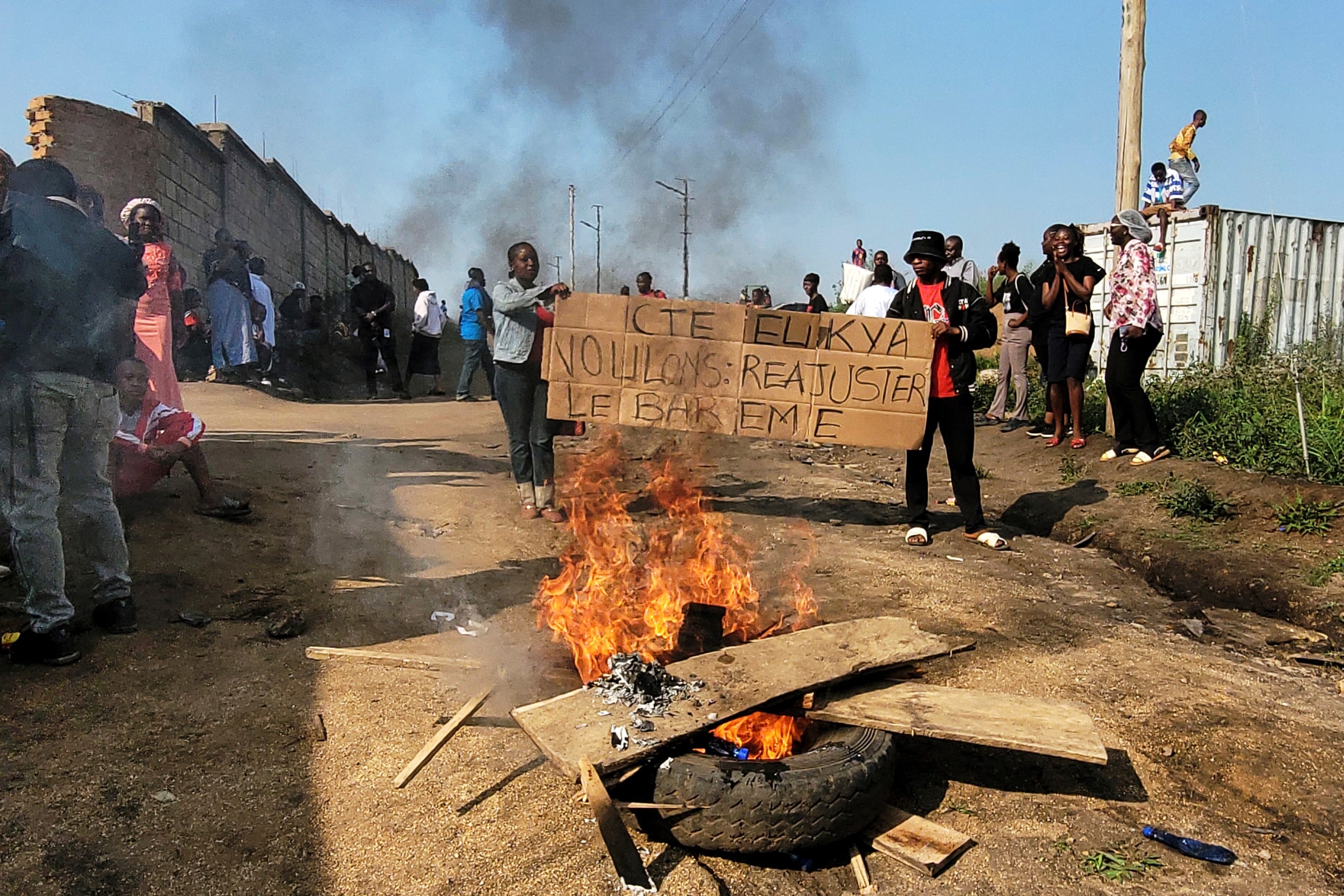 OMS alerta: ébola supera capacidad de respuesta en África