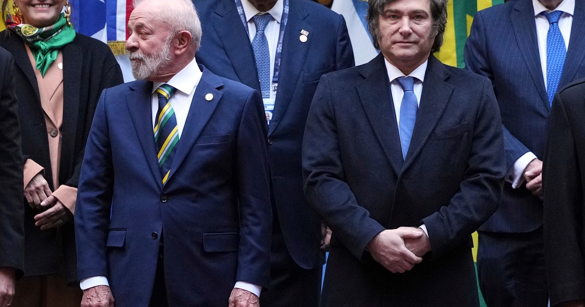 Argentina permite ejercicios militares con Brasil en Puerto Belgrano
