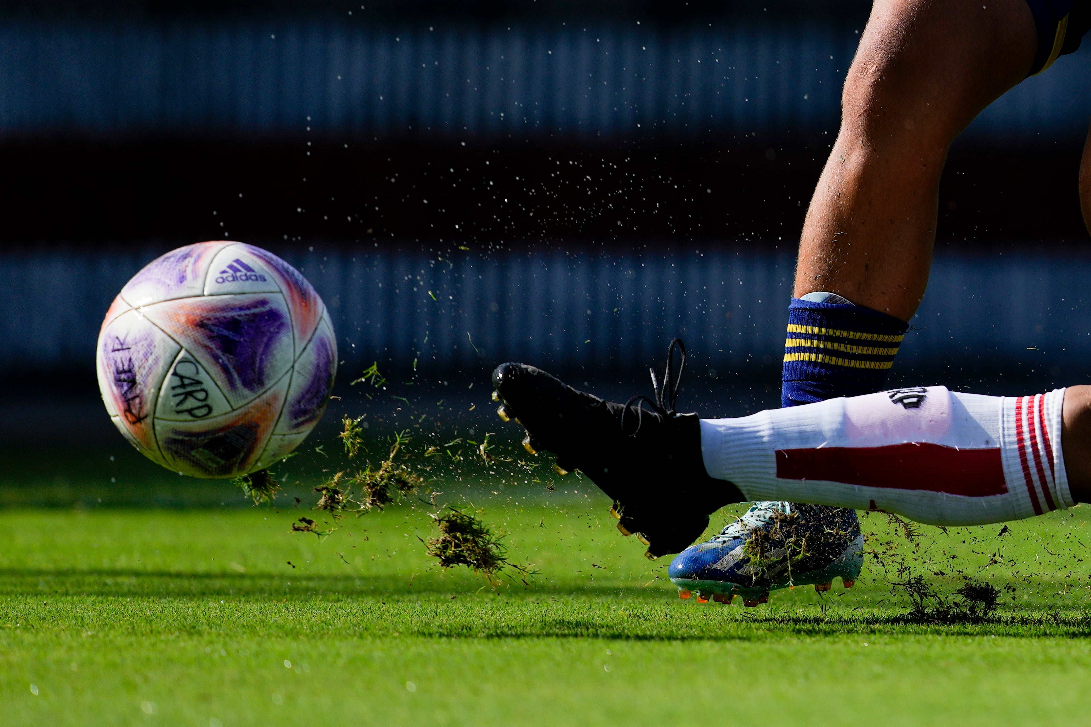 Muere hombre jugando fútbol en Córdoba