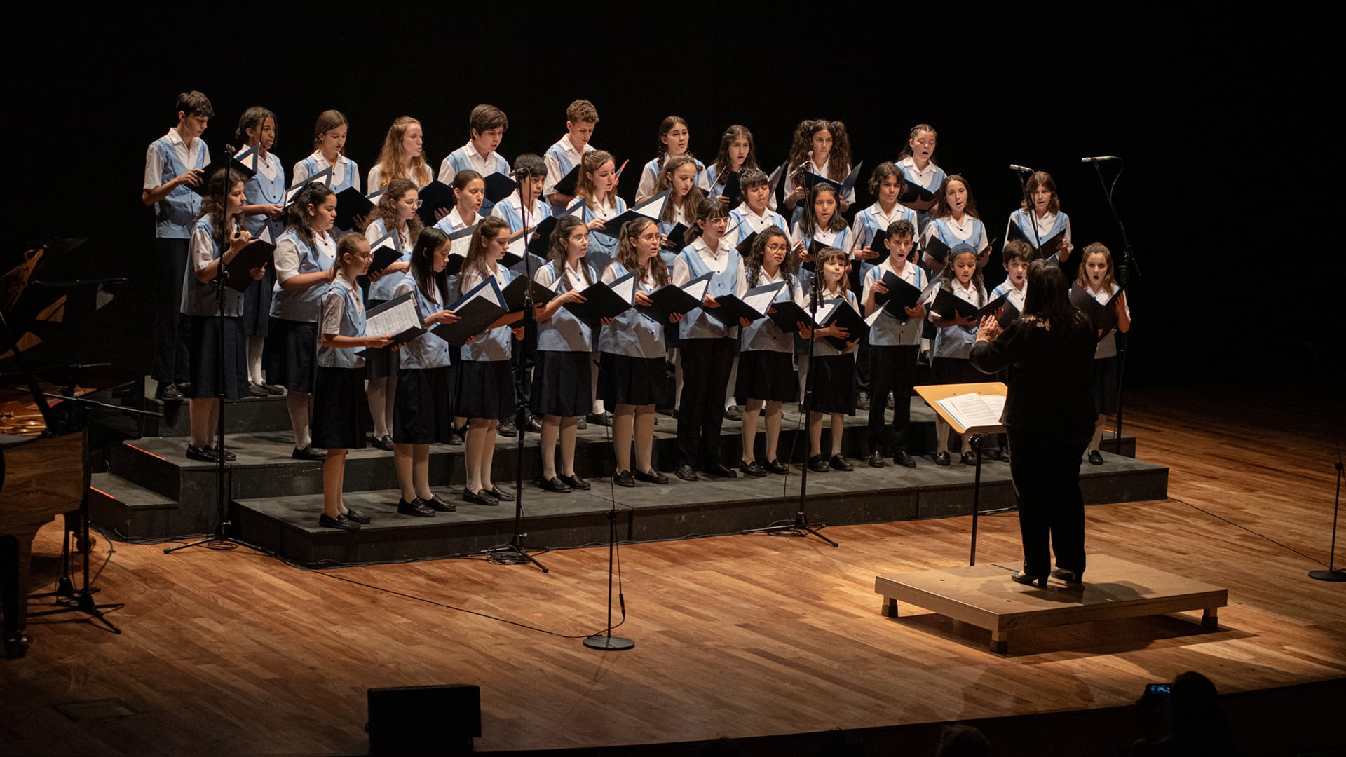 El Estado lanza un programa de formación artística para menores tras disolver el Coro de N