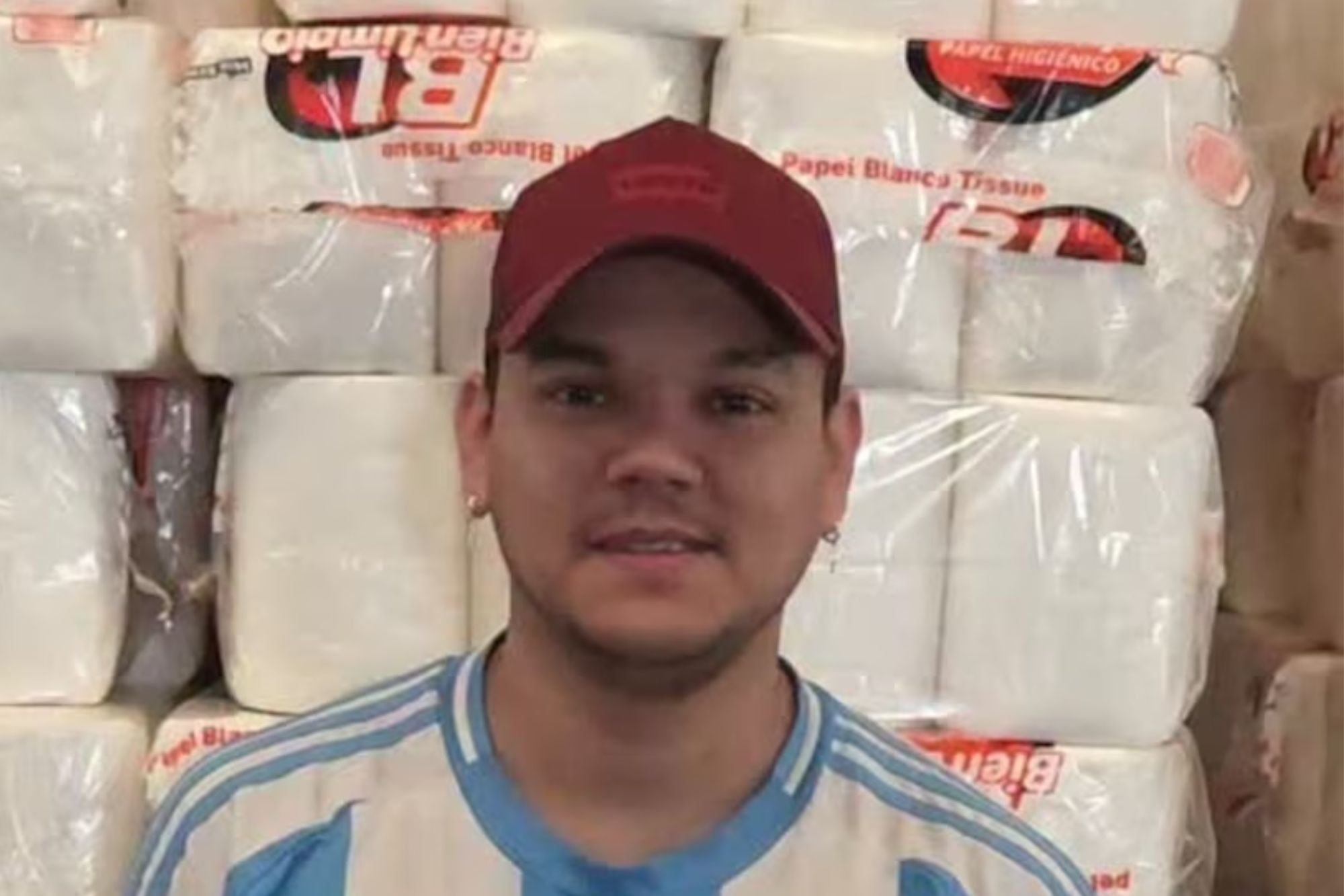 Brian Lanzelotta denuncia estafa millonaria en emprendimiento de papel higiénico por 20 mi