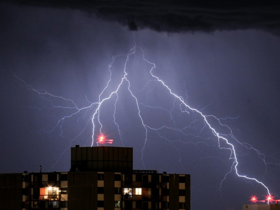 SMN advierte cuatro días de vientos, frío y lluvias en el AMBA