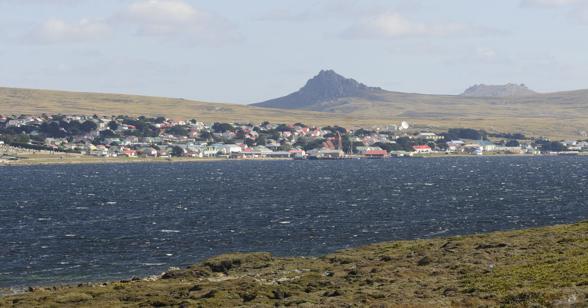 Un funcionario de Milei critica a ministra británica por celebración en Malvinas