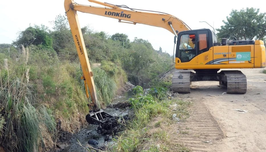 Santa Fe invierte $5.800 millones en obras hídricas ante El Niño