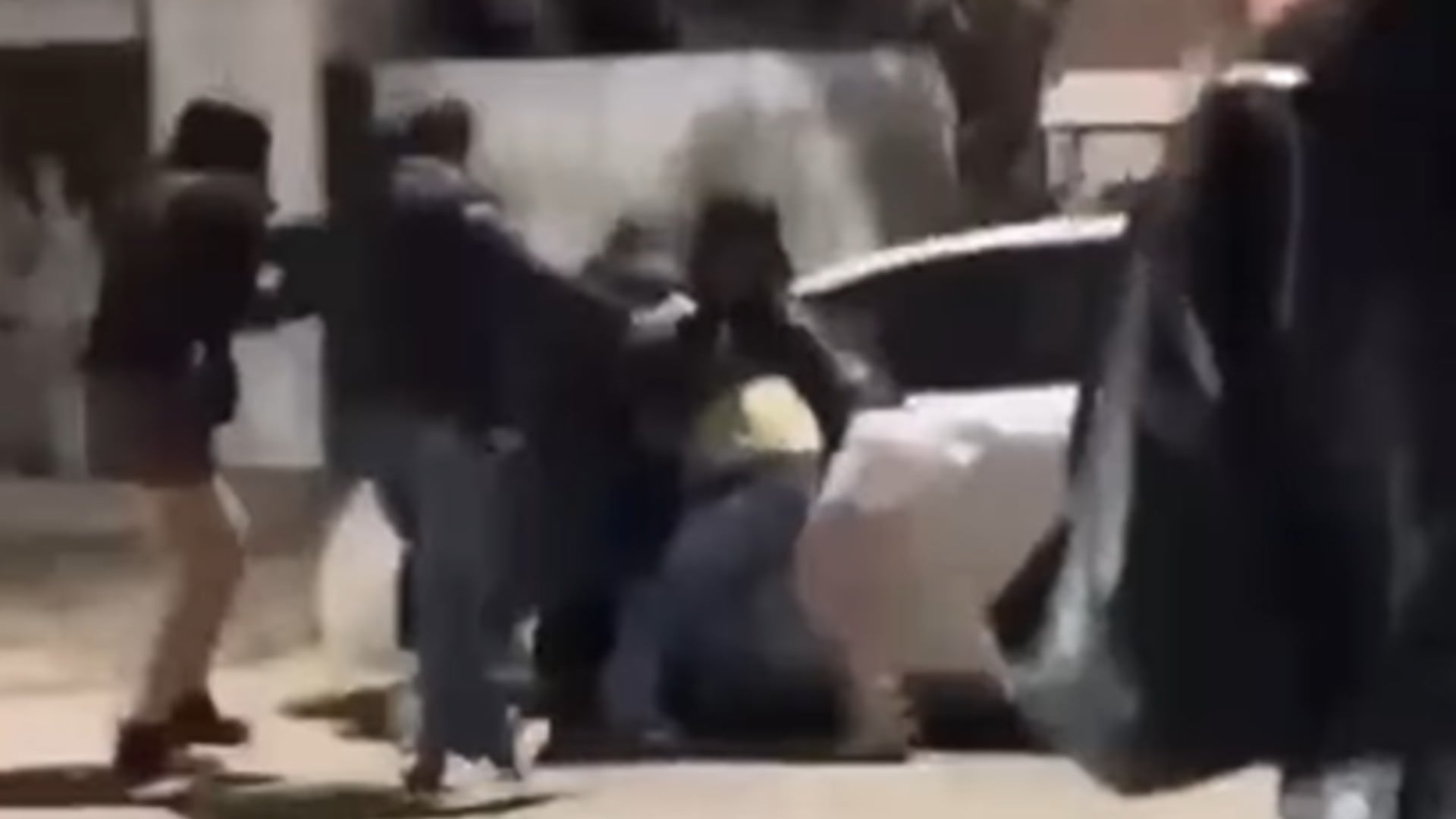 Adolescente de 17 años apuñalada en pelea en boliche pampeano