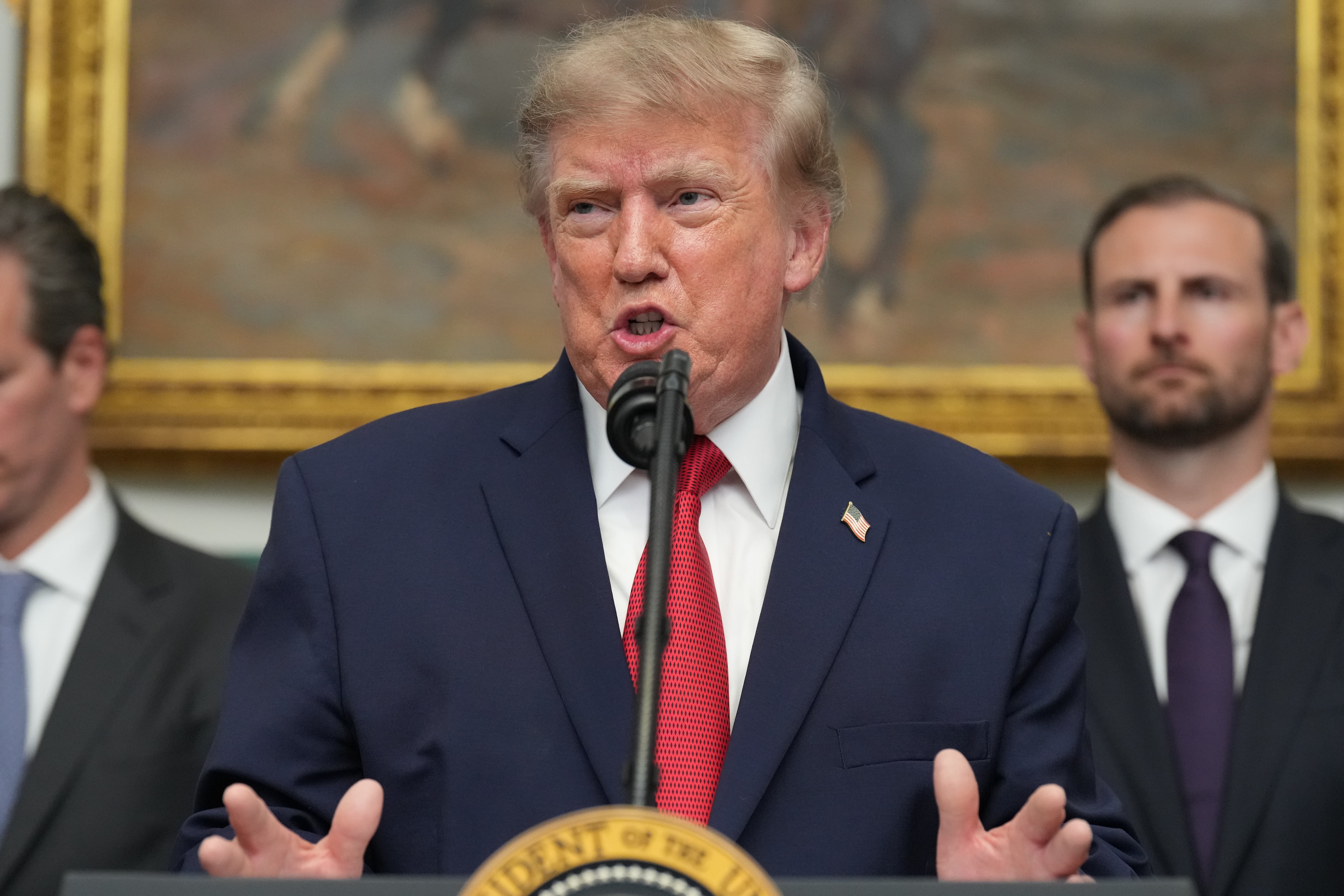 Trump critica al régimen iraní