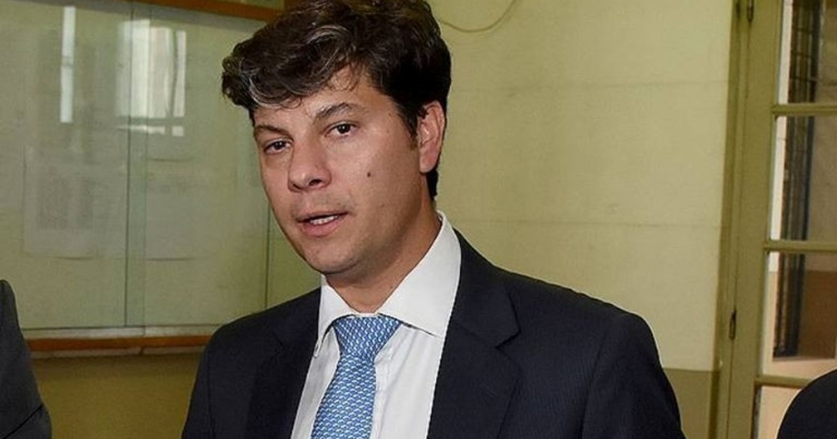 Pinarello denuncia a juez federal