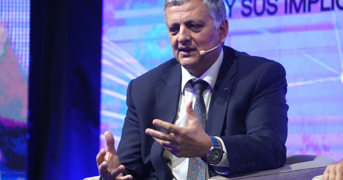 YPF y ENI exploran mar uruguayo juntas