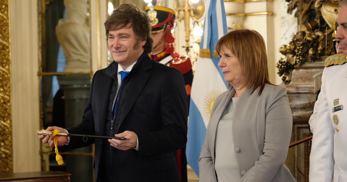 Encuesta 2027: miden seis fórmulas presidenciales con Milei a la cabeza